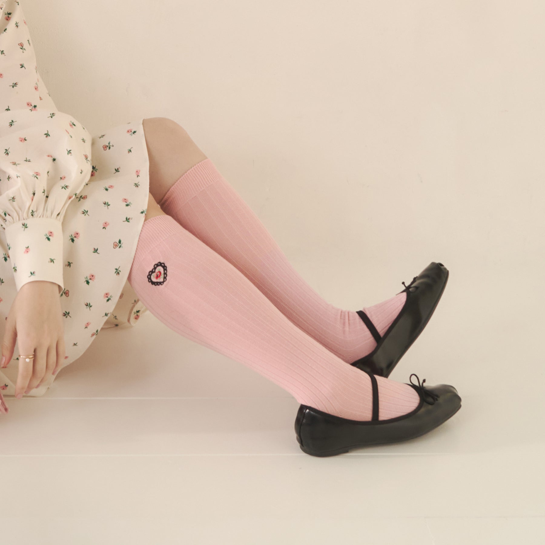 アイコンハイソックス Lace Heart