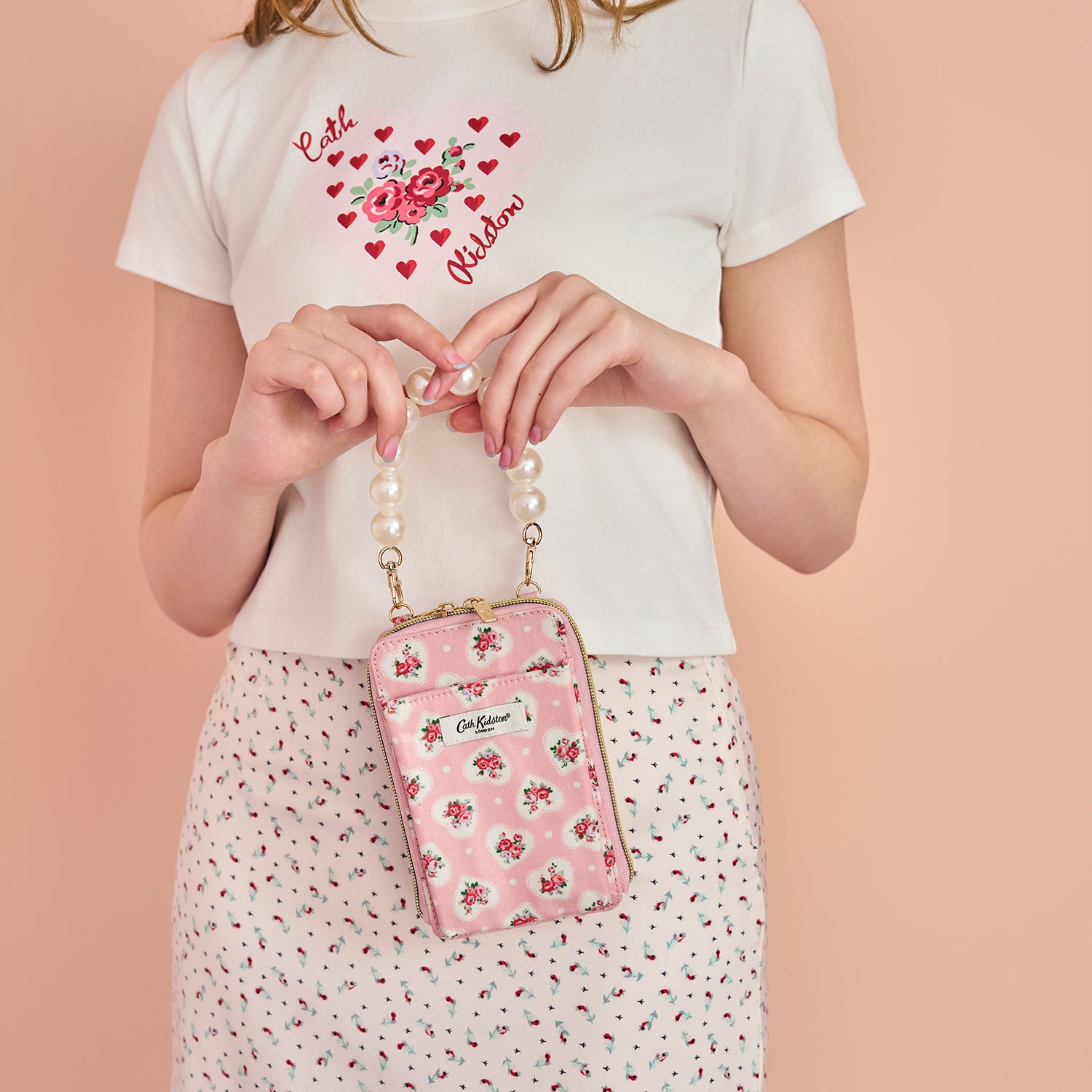 Cath Kidstonキャスキッドソン ドット柄 キャリー PCショルダー Cath Kidstonキャスキッドソン ドット柄 キャリー PCショルダー