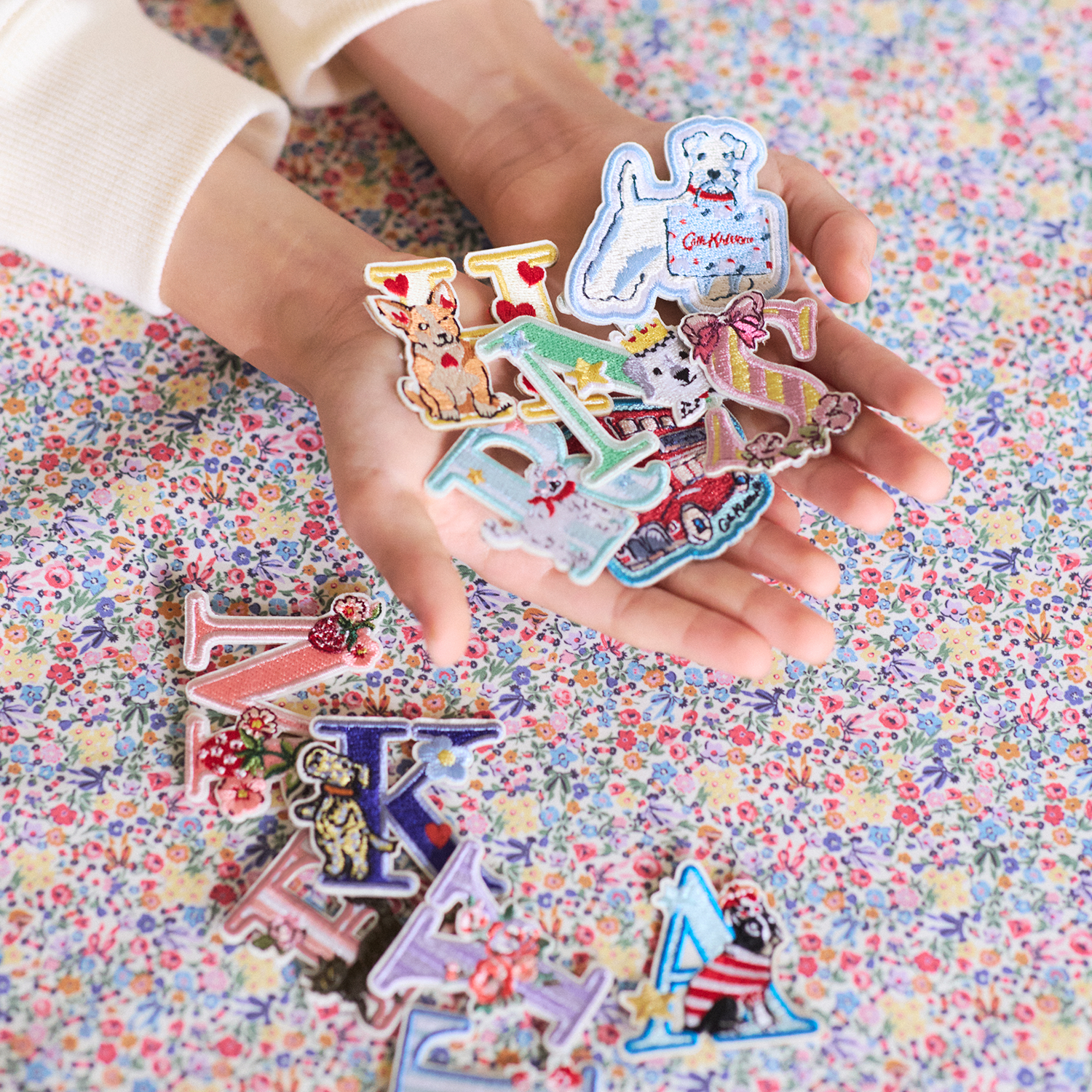 刺繍ワッペン | Cath Kidston 日本公式オンラインストア | キャス 刺繍ワッペン | Cath Kidston 日本公式オンラインストア | キャス