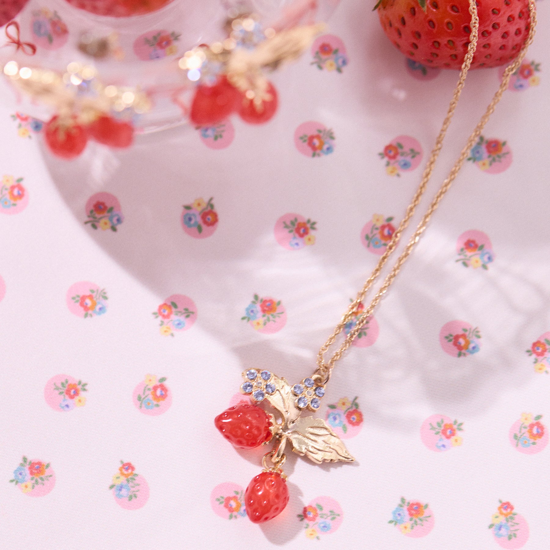 CKxLiquem ペンダント Cath Icons