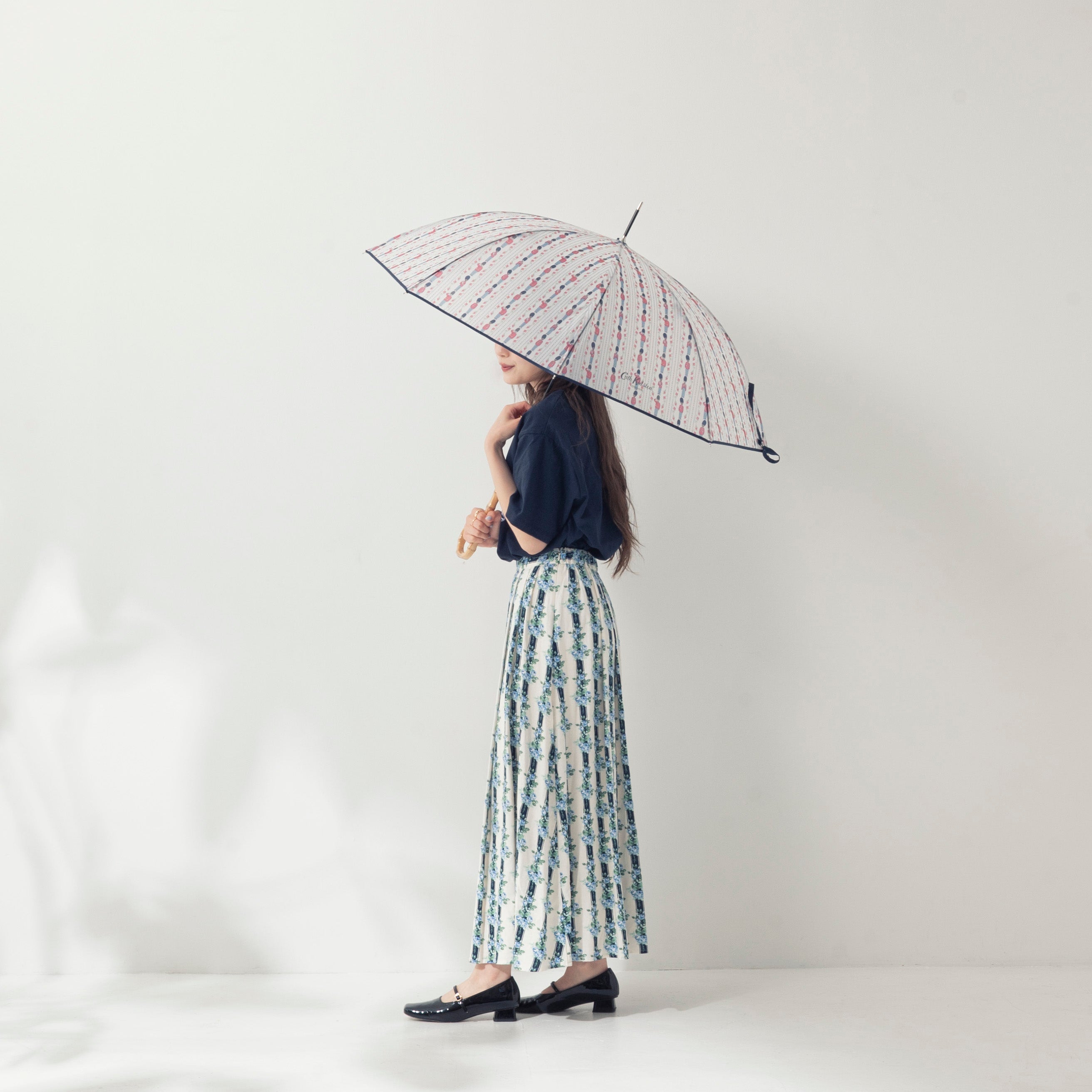 TPU長傘 Guards Bud Stripe | Cath Kidston 日本公式オンラインストア