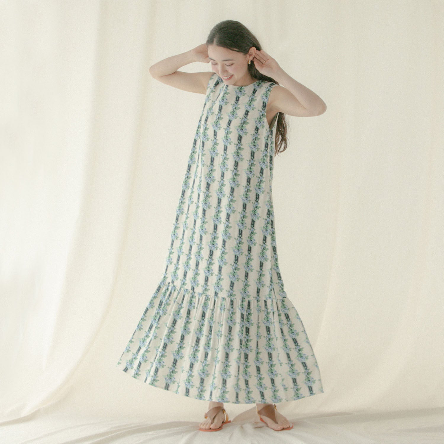 バックリボンドレス Garden Stripe