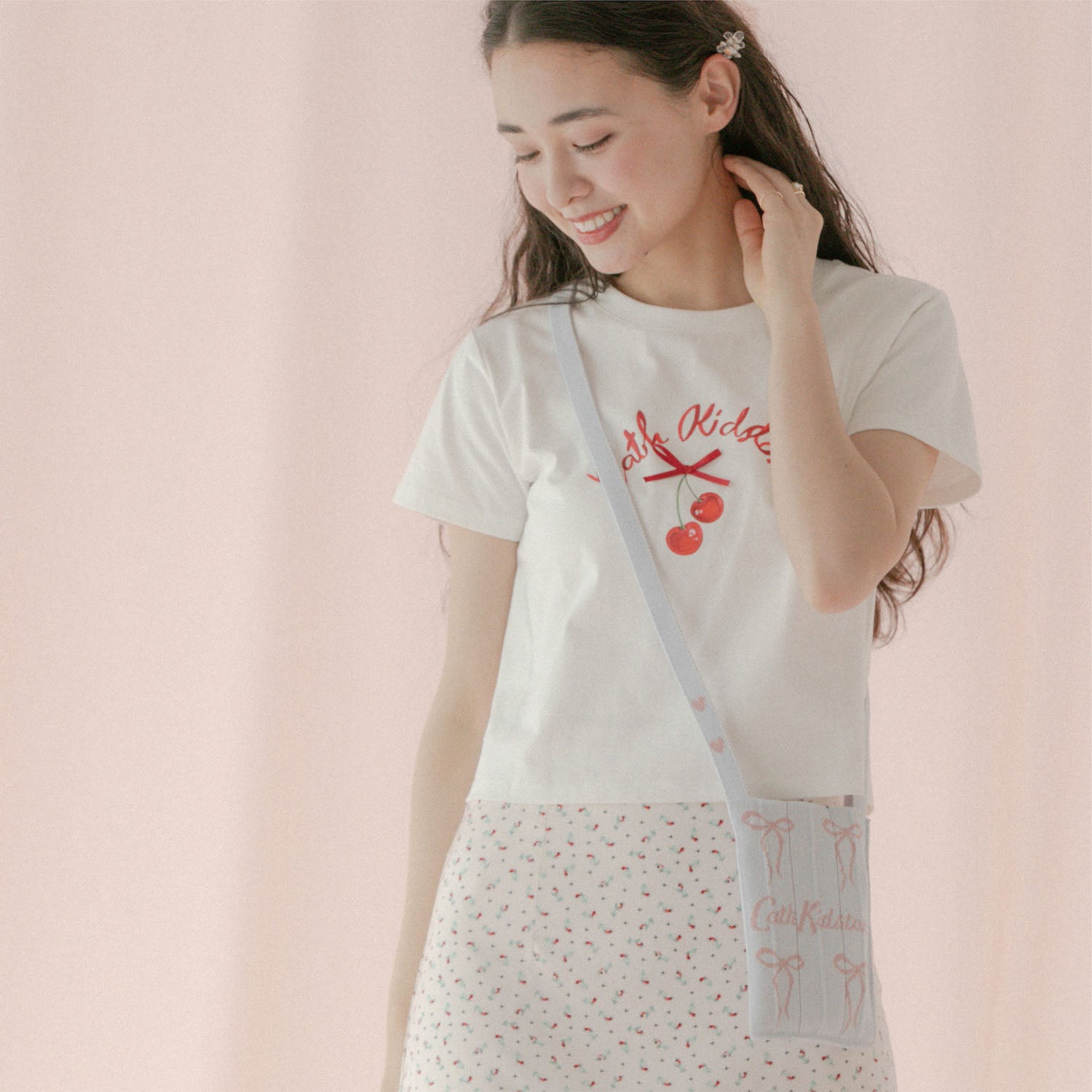 CK×KNT365 Me-Knitty Ribbon Logo