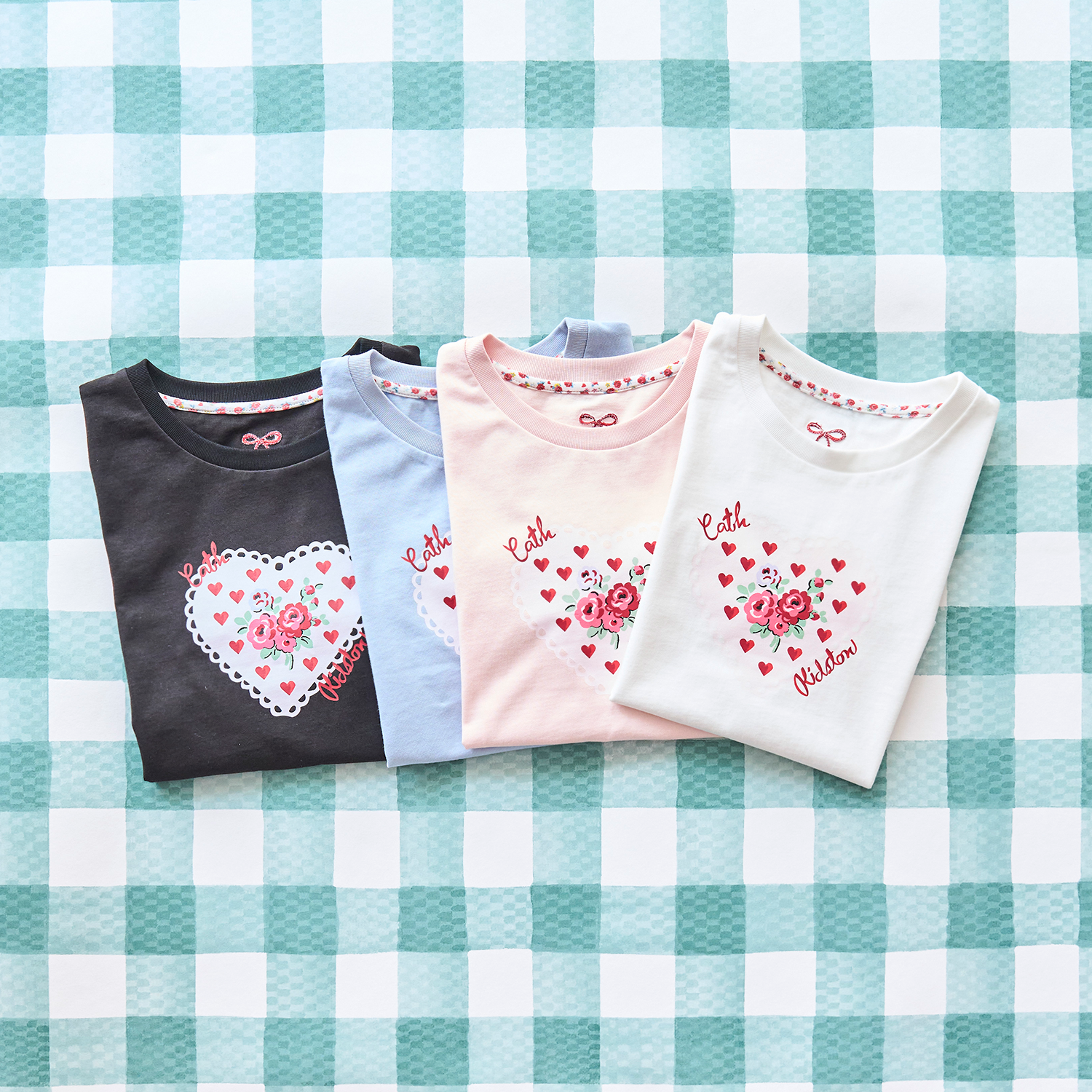 コンパクトTシャツ Lace Heart Rose