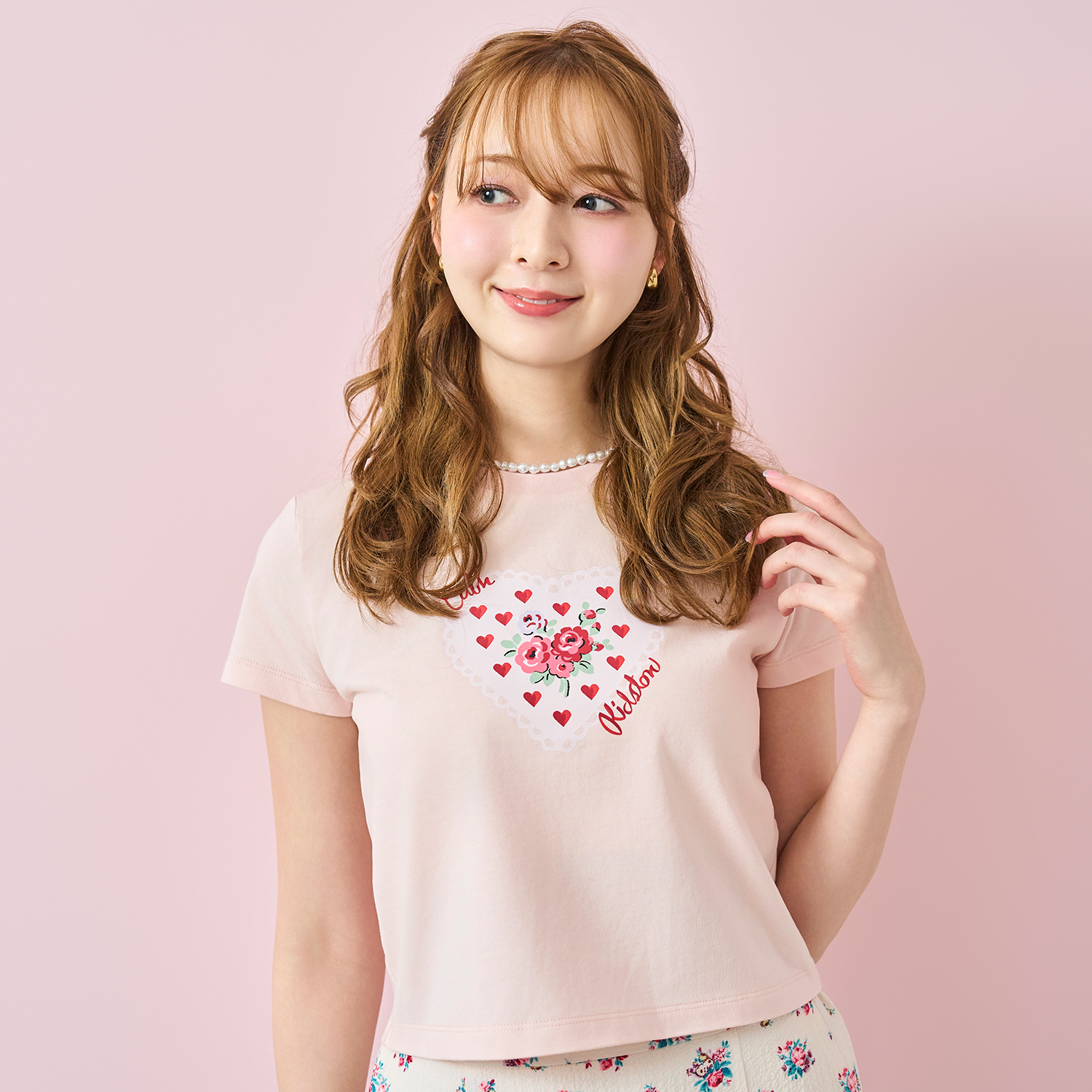 コンパクトTシャツ Lace Heart Rose