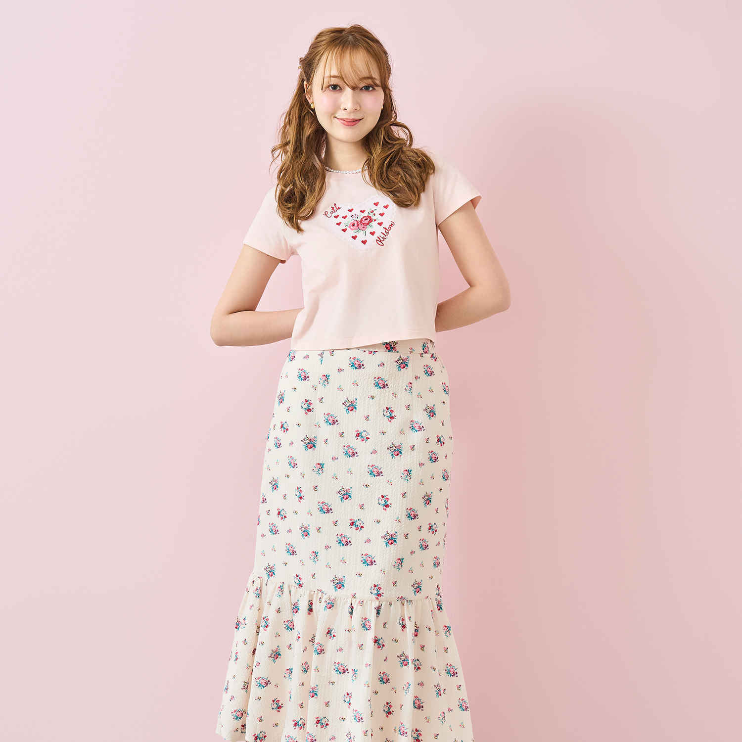 コンパクトTシャツ Lace Heart Rose
