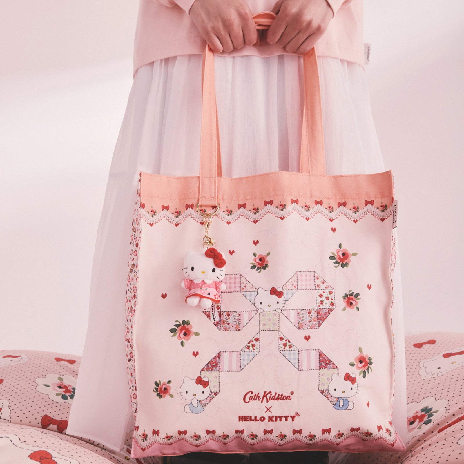 Cath Kidston × Hello Kitty スクエアトートバッグ Patchwork