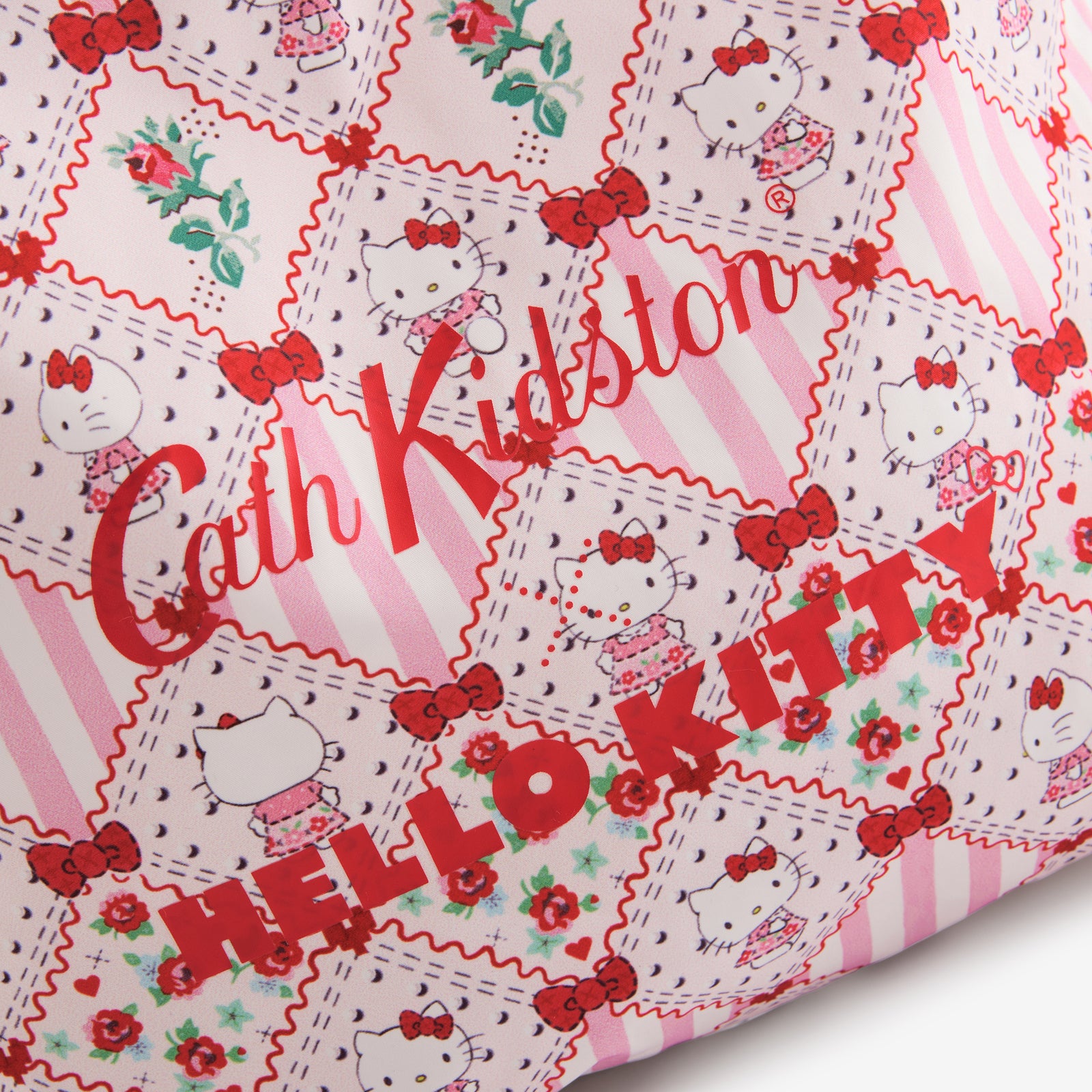 Cath Kidston × Hello Kitty エコバッグinフェイスポーチ