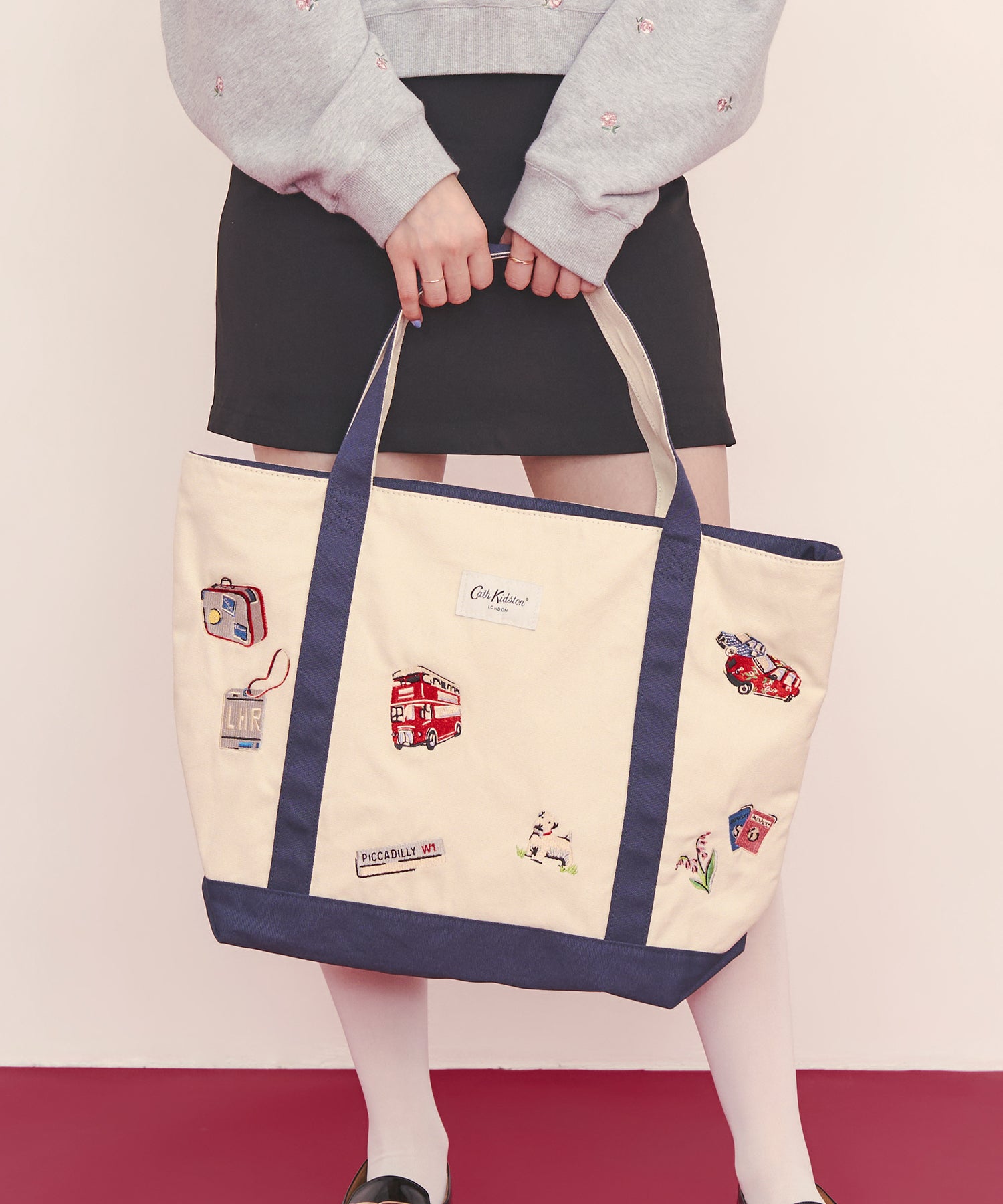 Cath Kiston 野菜刺繍バッグ メルカリ