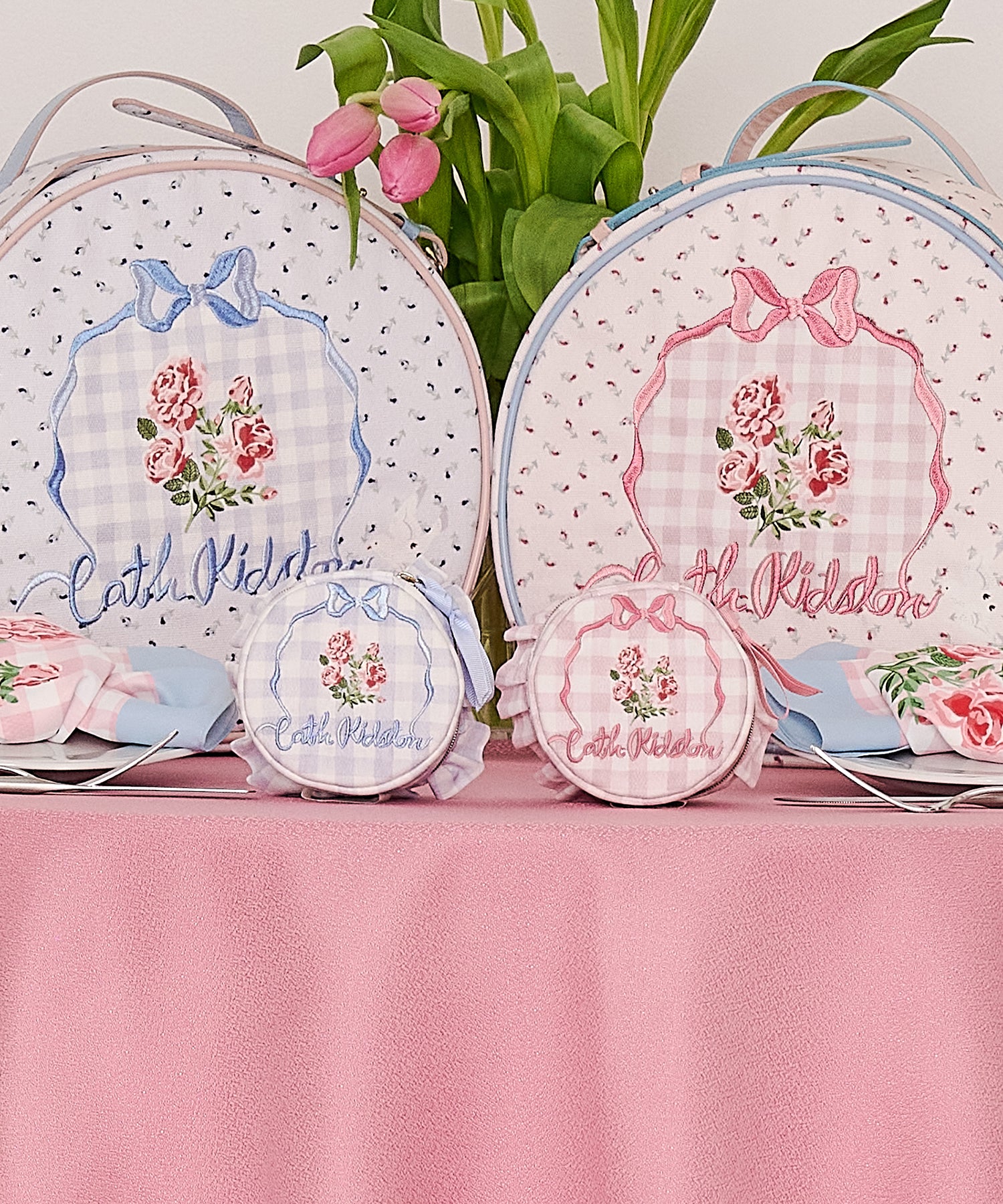 フリルアクセサリーポーチ