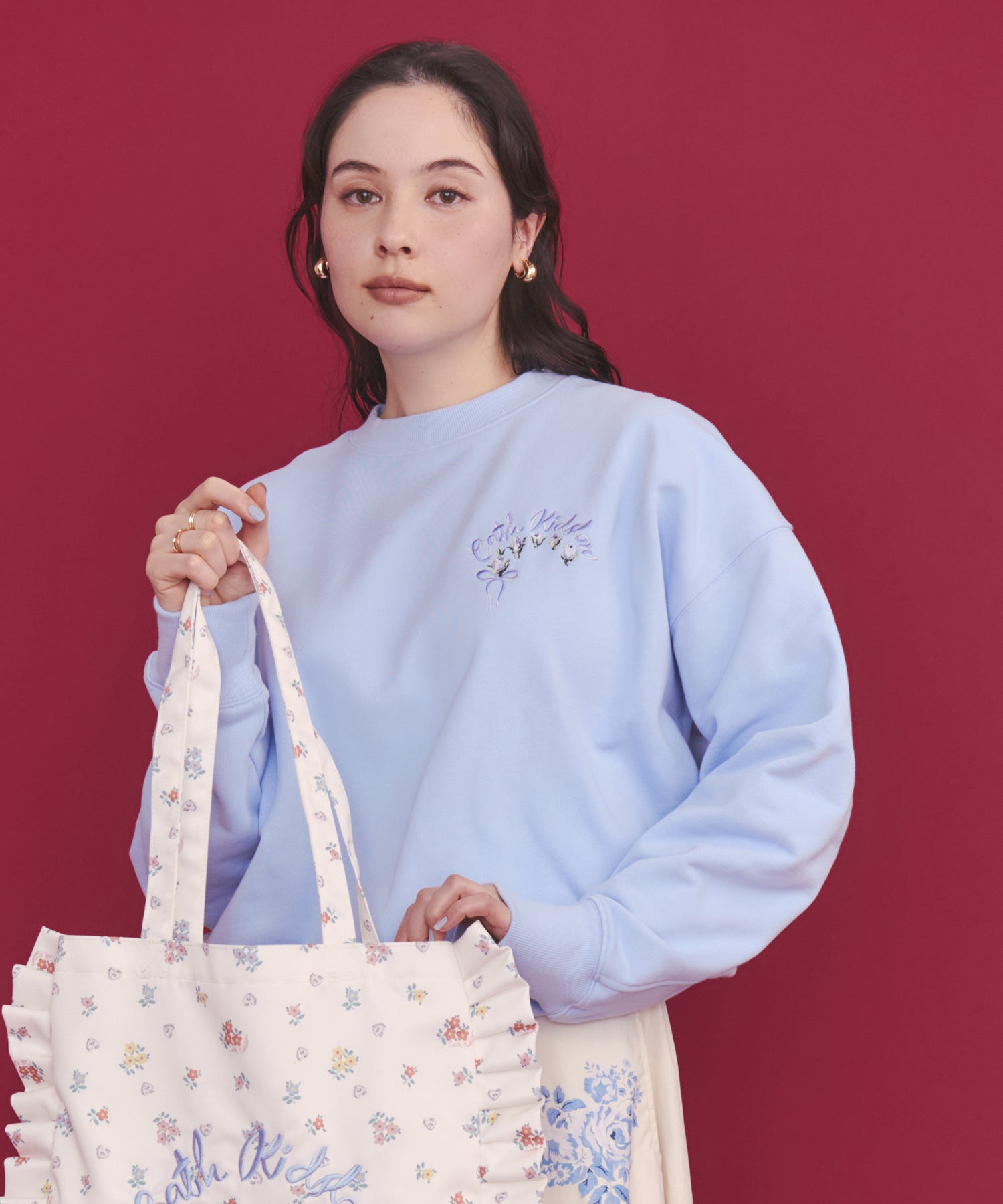 刺繍スウェットトップス Ribbon Floral