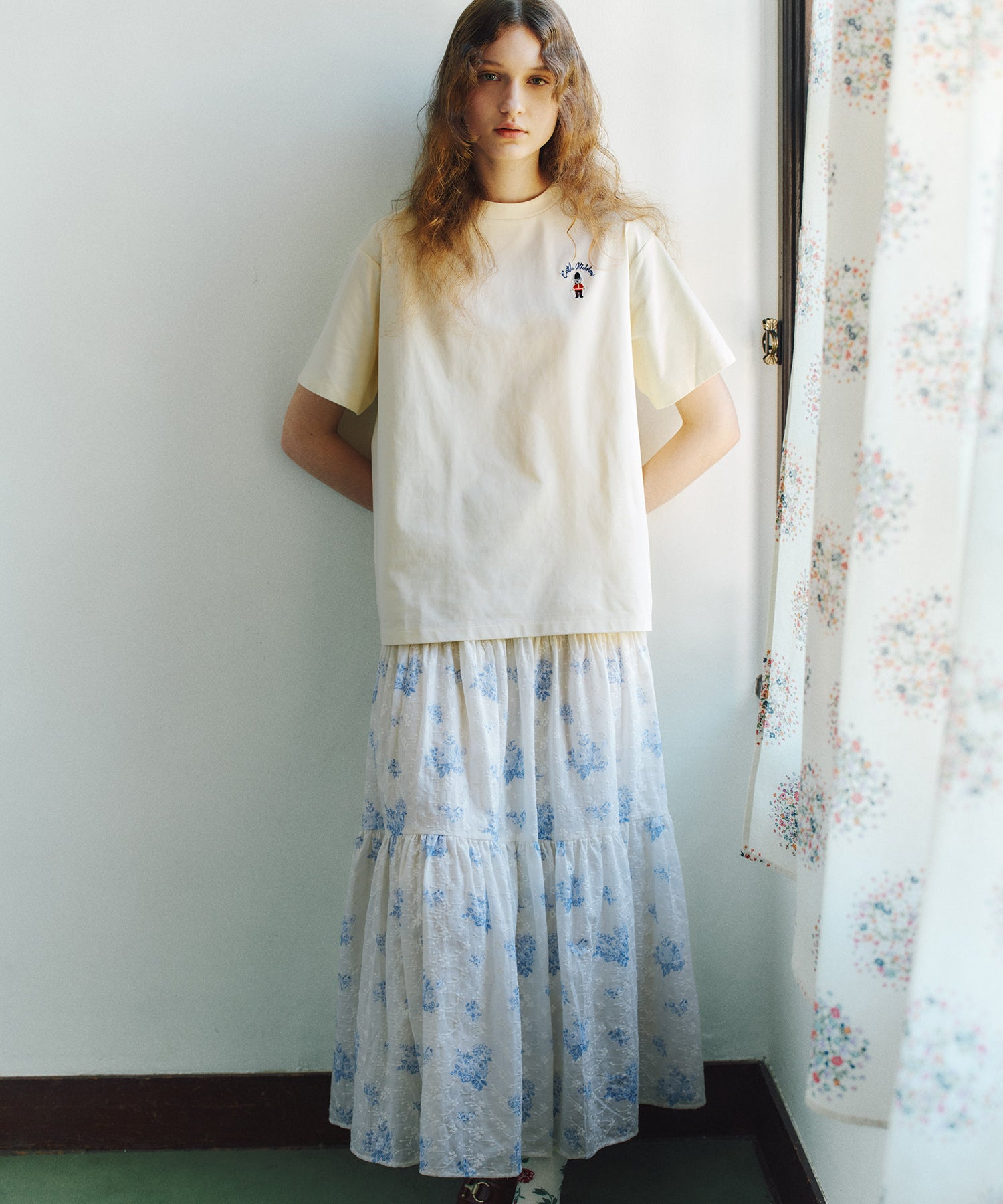 ライトティアードスカート