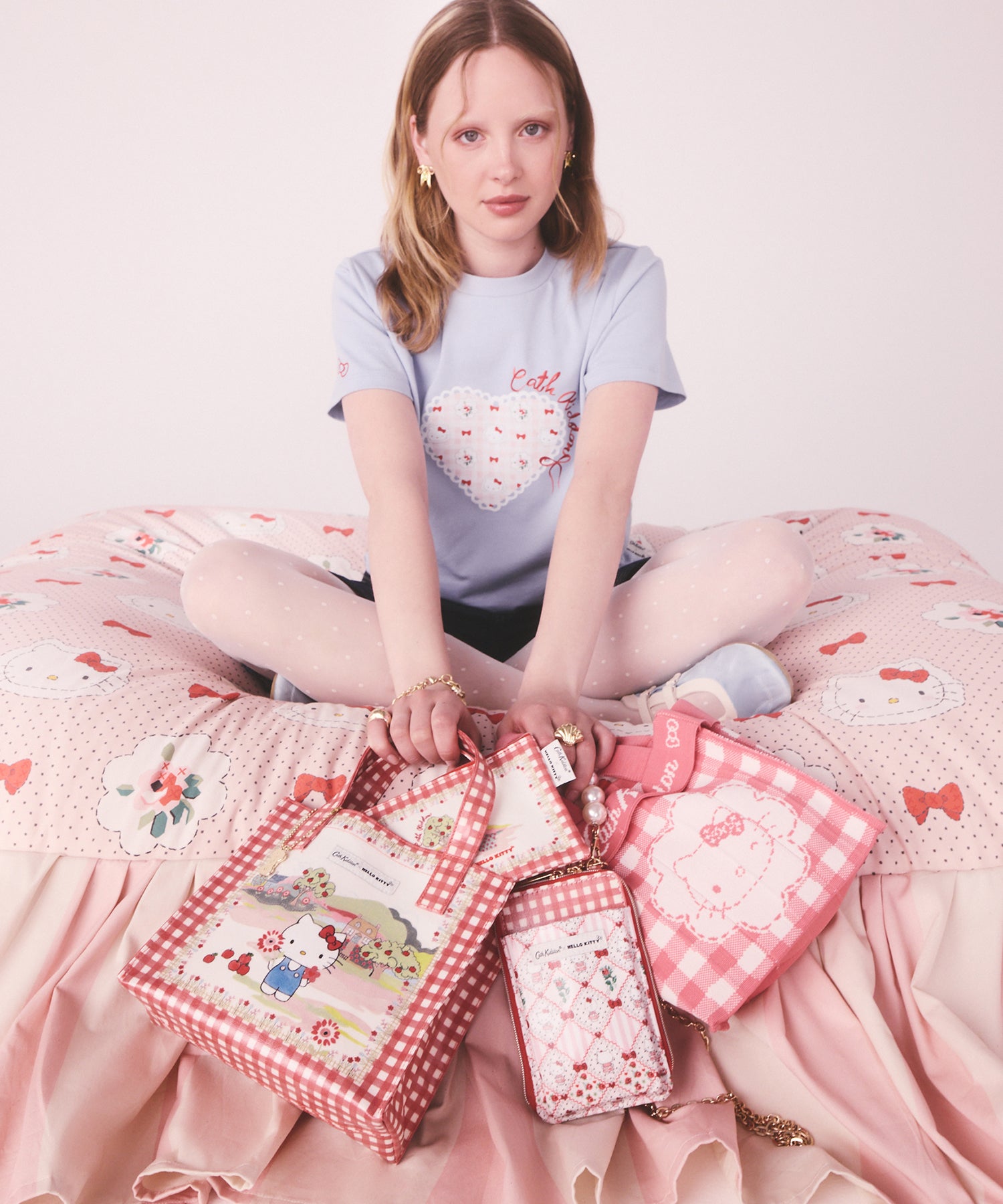 Cath Kidston × Hello Kitty スモールブックバッグ Scene