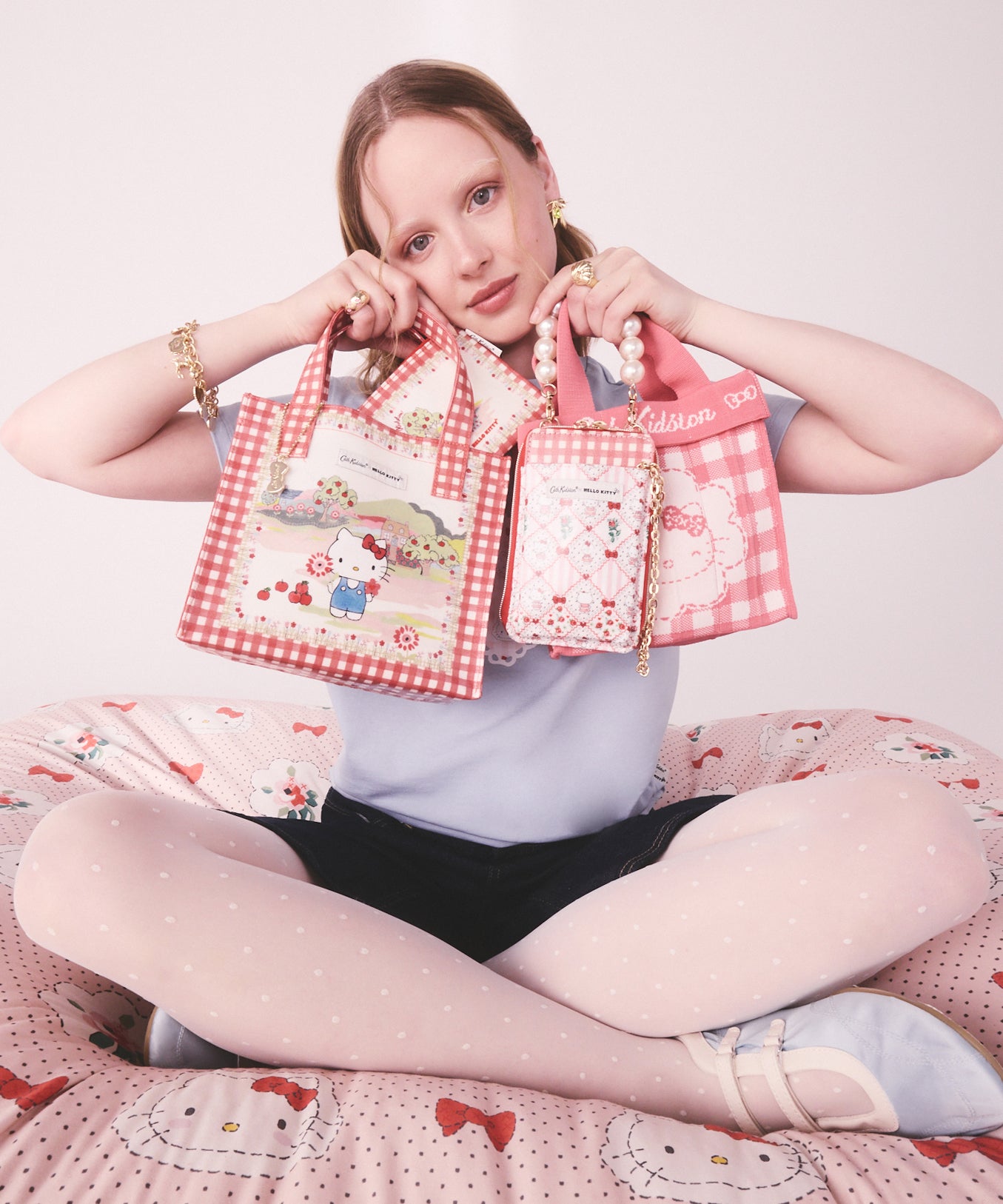 Cath Kidston × Hello Kitty マルチショルダーパース Patchwork