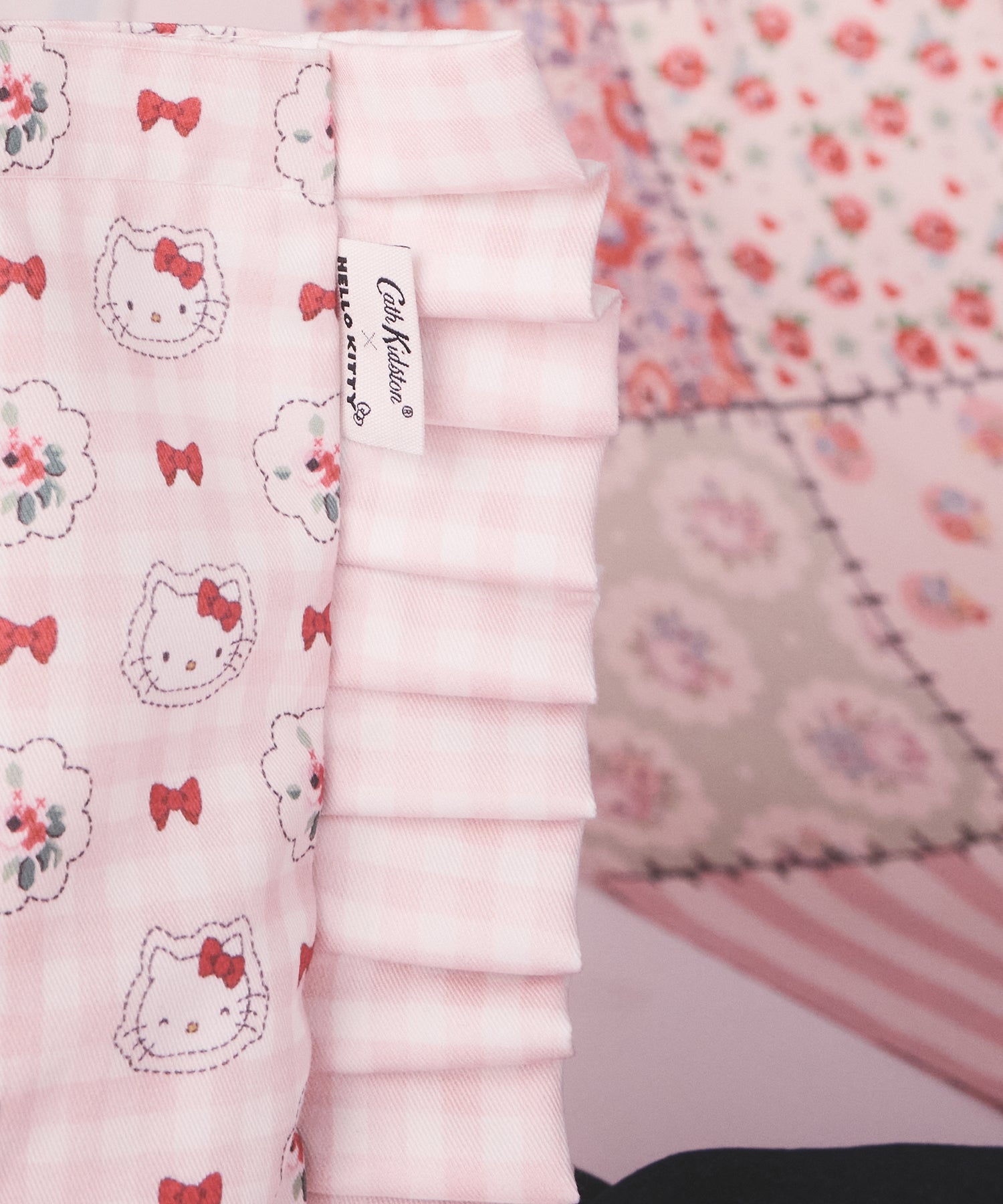 Cath Kidston × Hello Kitty フリルトートバッグ