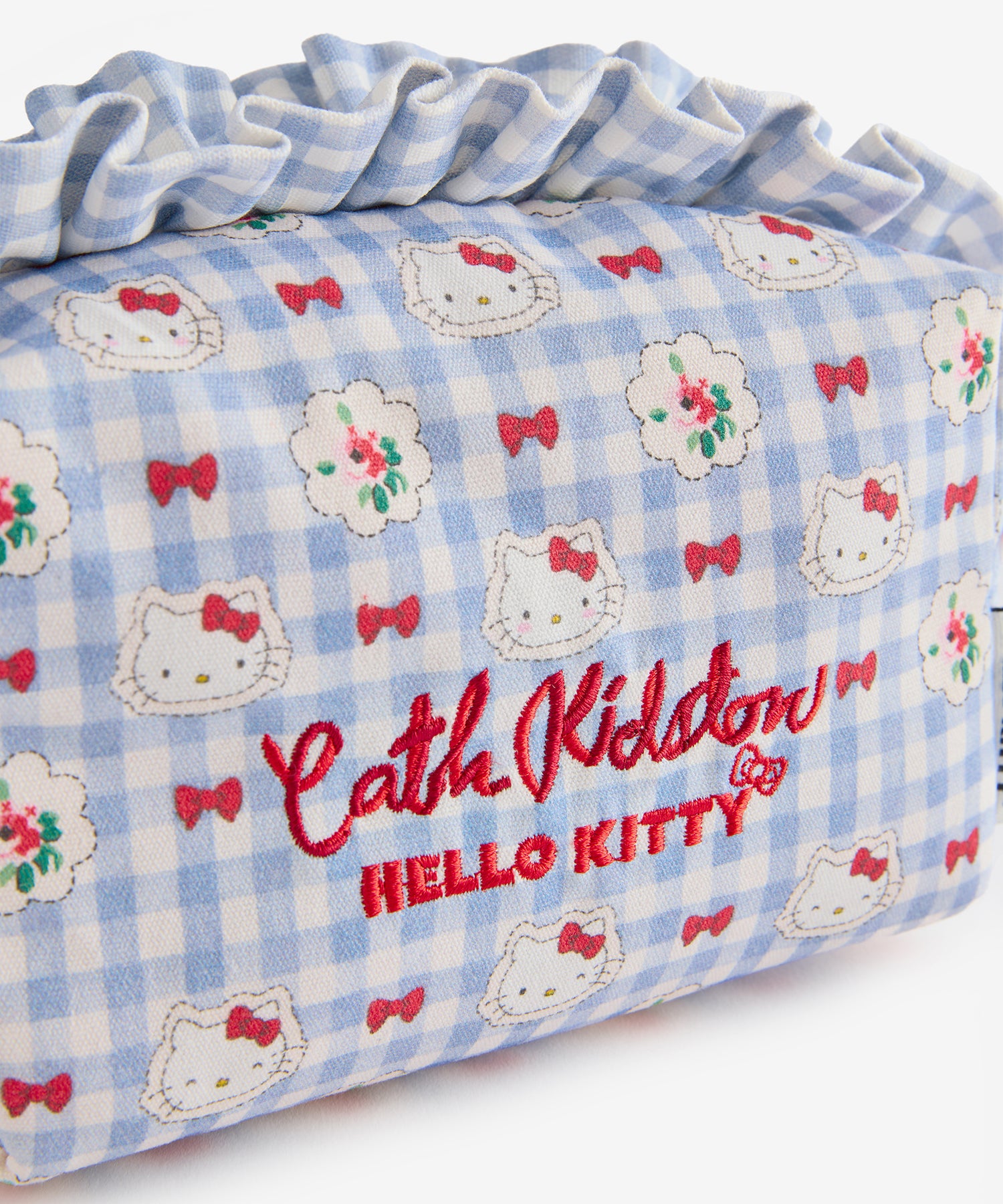 Cath Kidston × Hello Kitty フリルポーチ