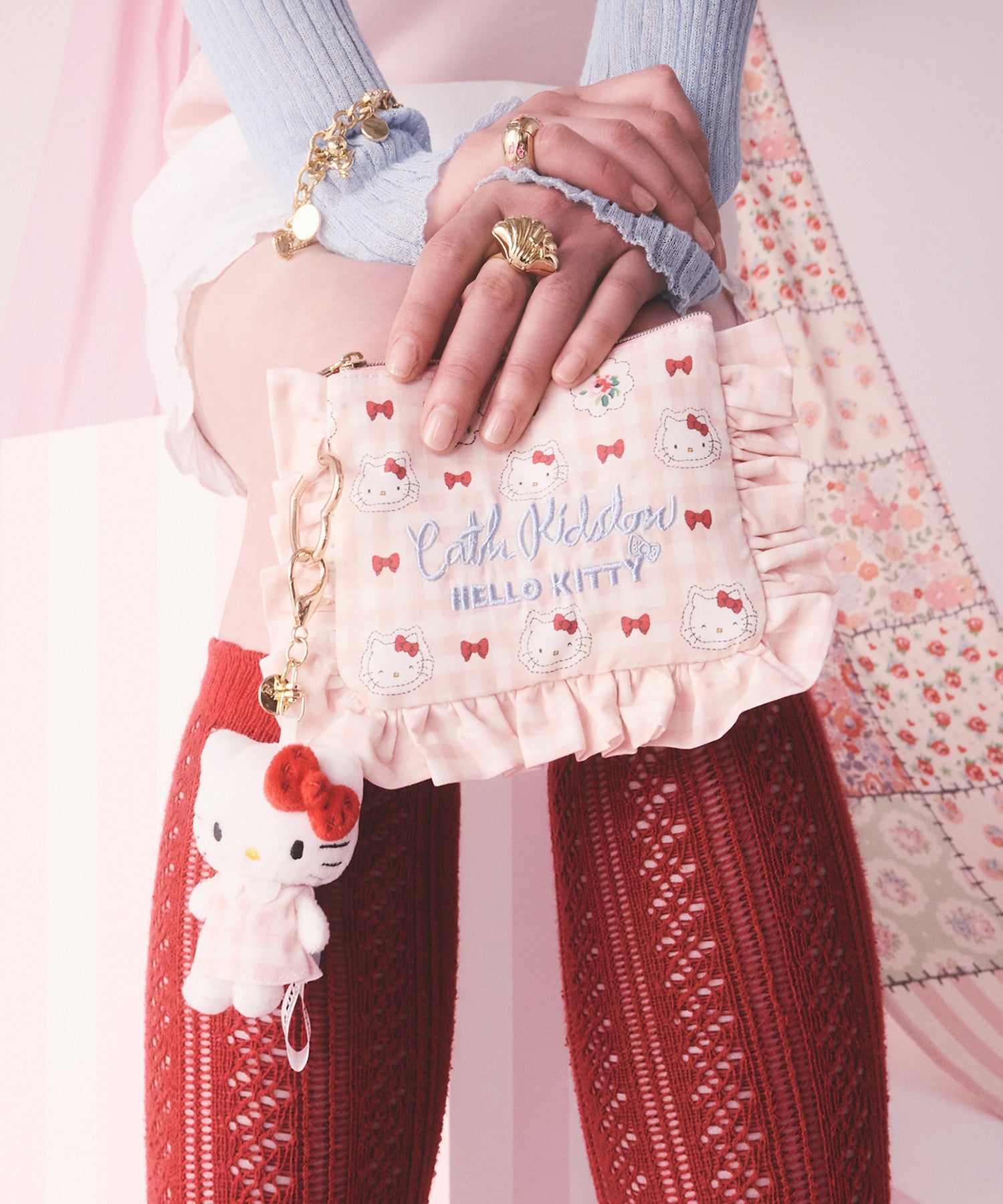 Cath Kidston × Hello Kitty フリルティッシュポーチ&マスコットチャームセット