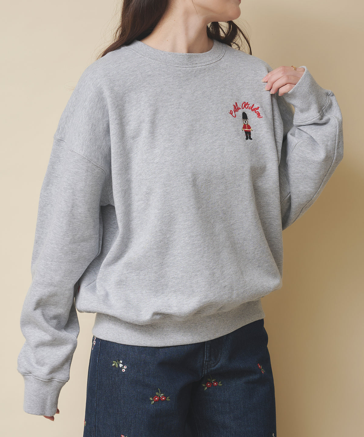 アイコンエンブロイダリースウェットトップス London Dog