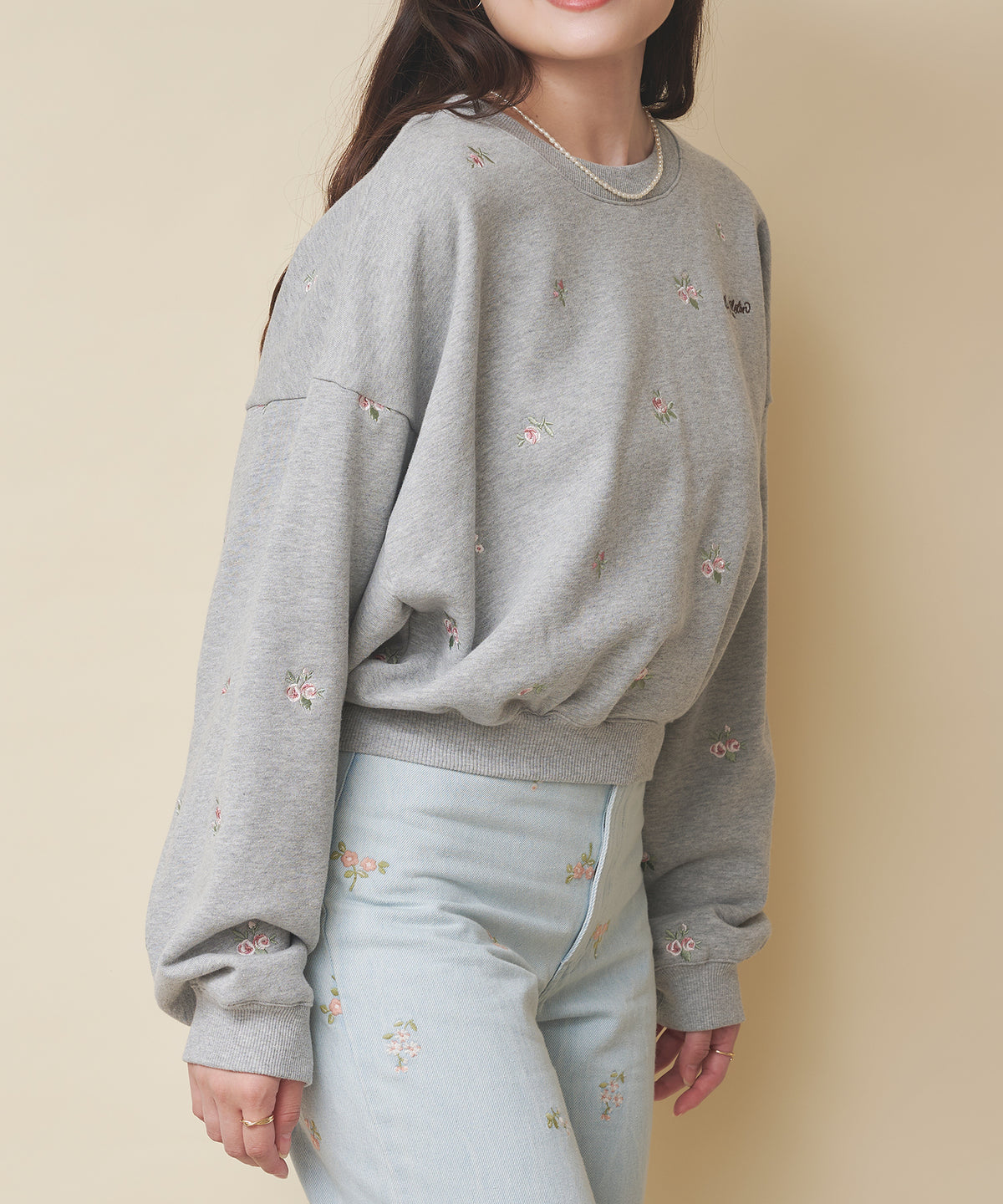エンブロイダリースウェットトップス Floral Garden Embroidery