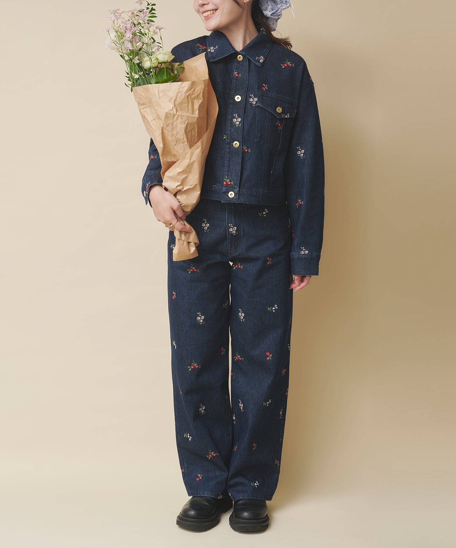 エンブロイダリーデニムジャケット Ditsy Floral Embroidery