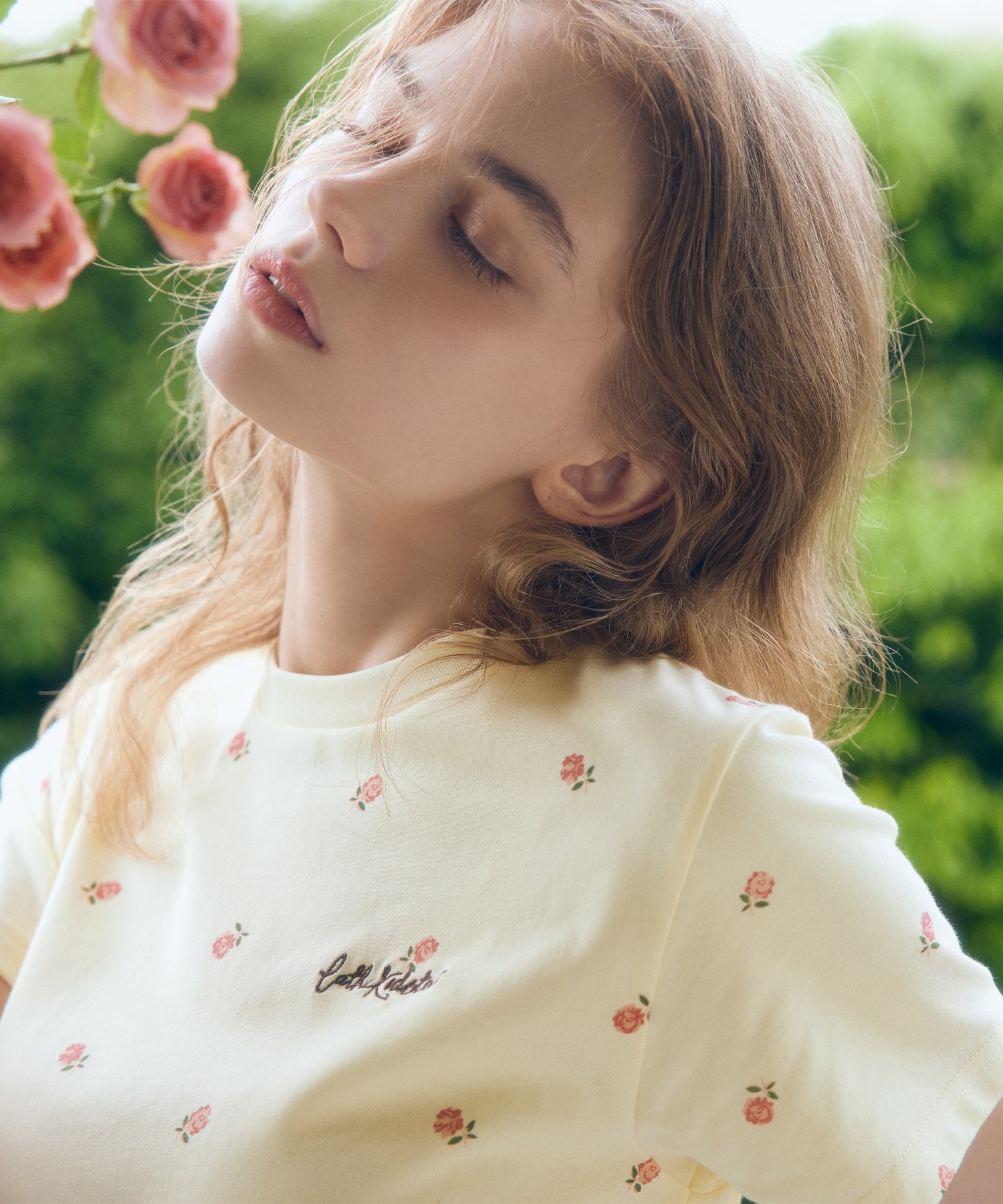 フラワープリントベーシックTシャツ Rose