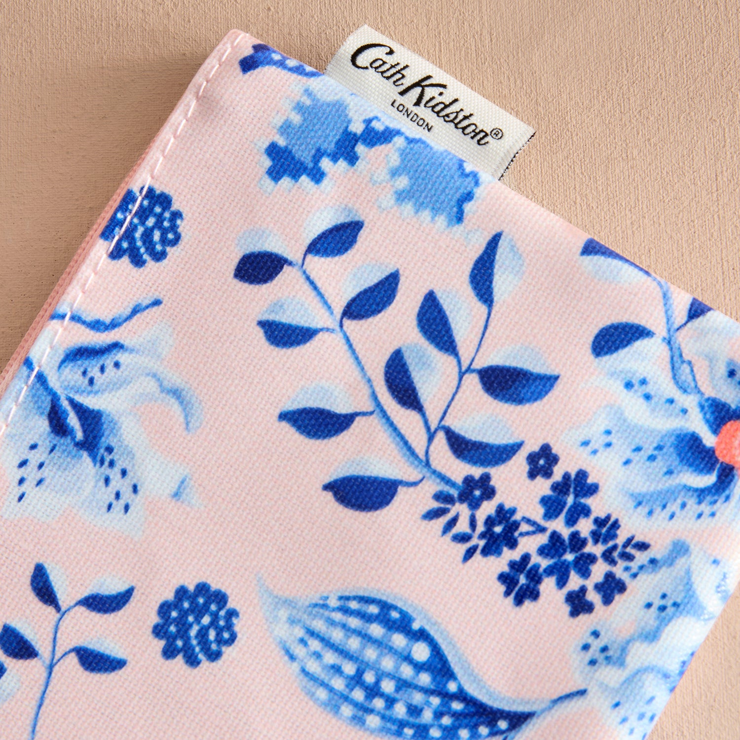 ジップド パース