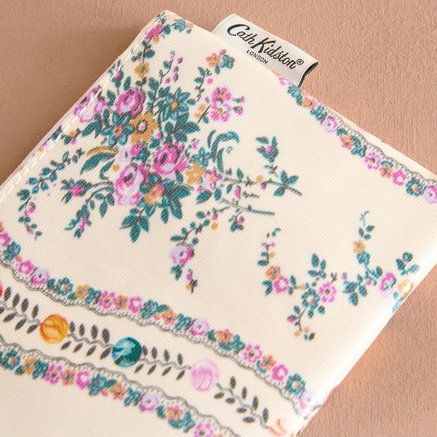 ジップド パース