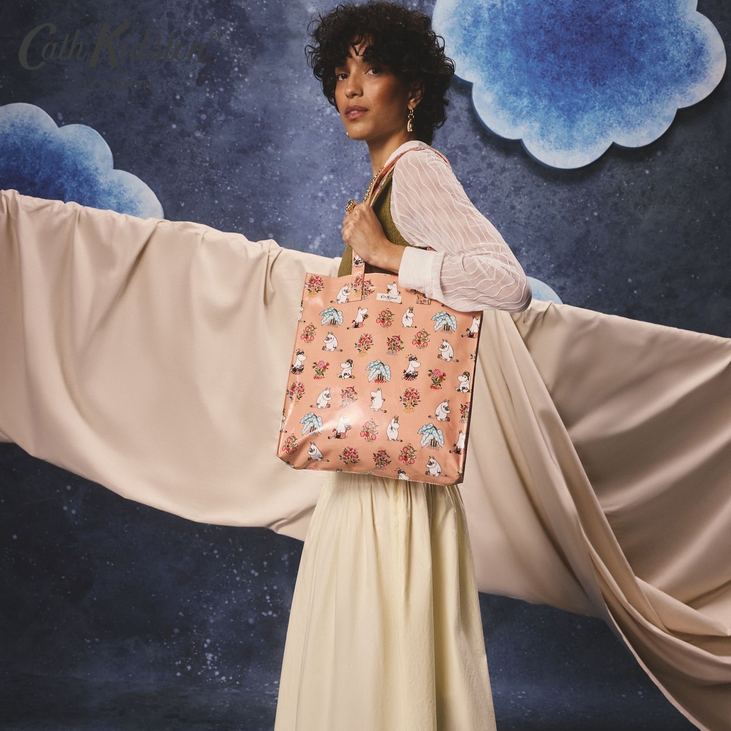 ムーミン ラージ ブックバッグ Moomin Bunches