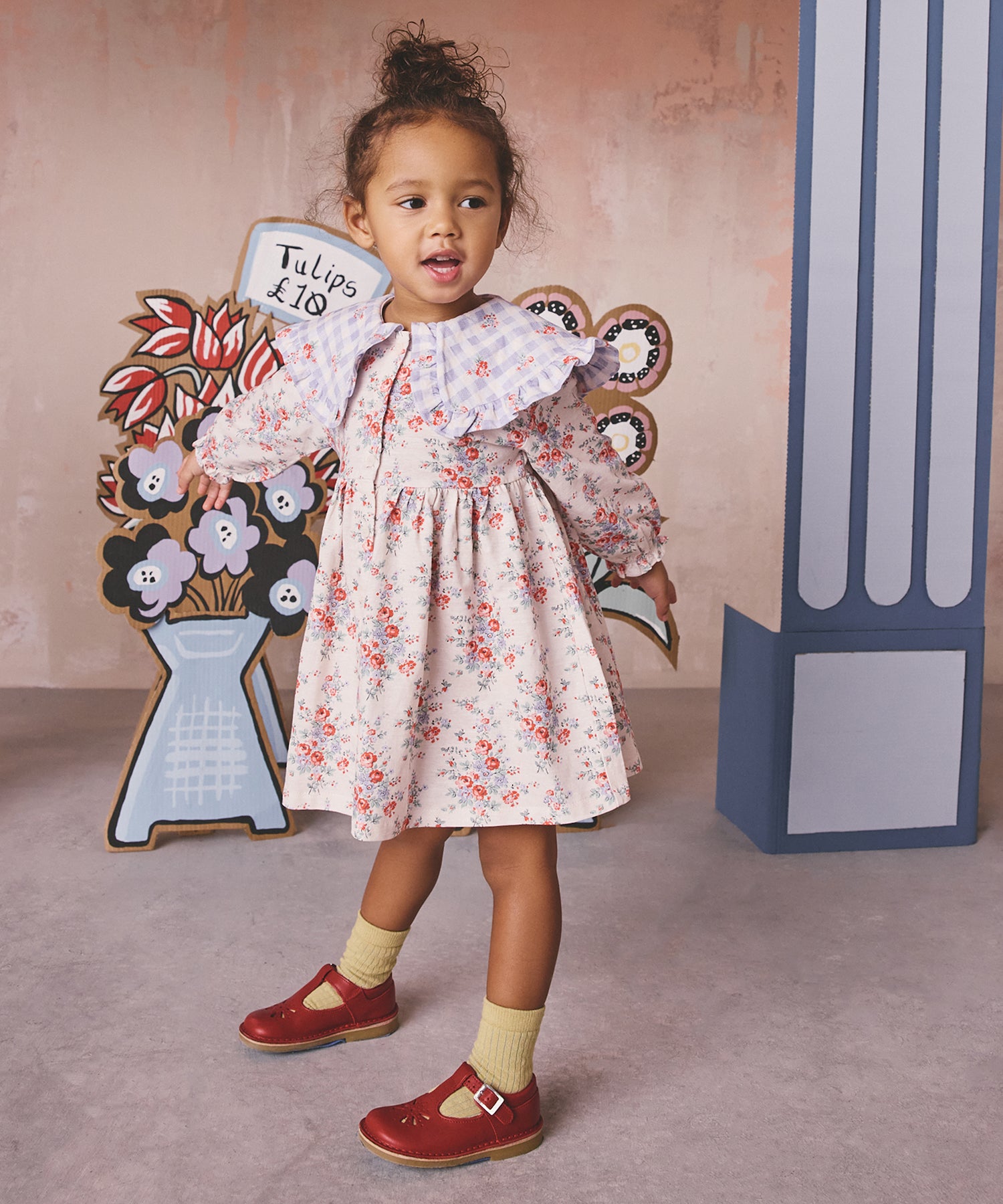 キッズ フリルカラー ロングスリーブ ワンピース Spray Floral Placement