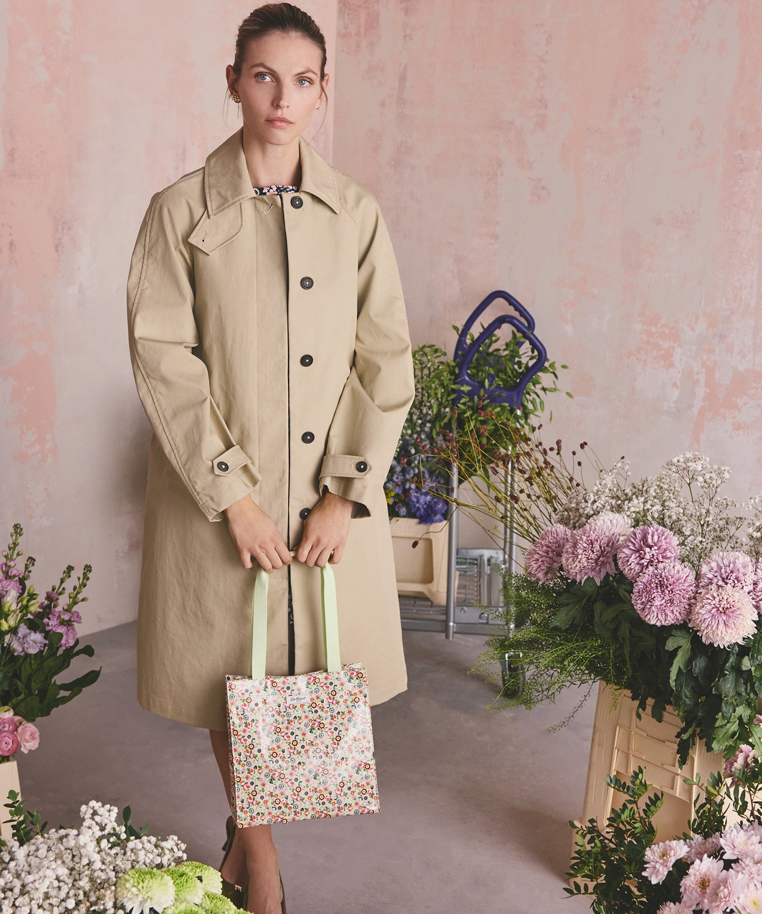 ミディアム ブックバック