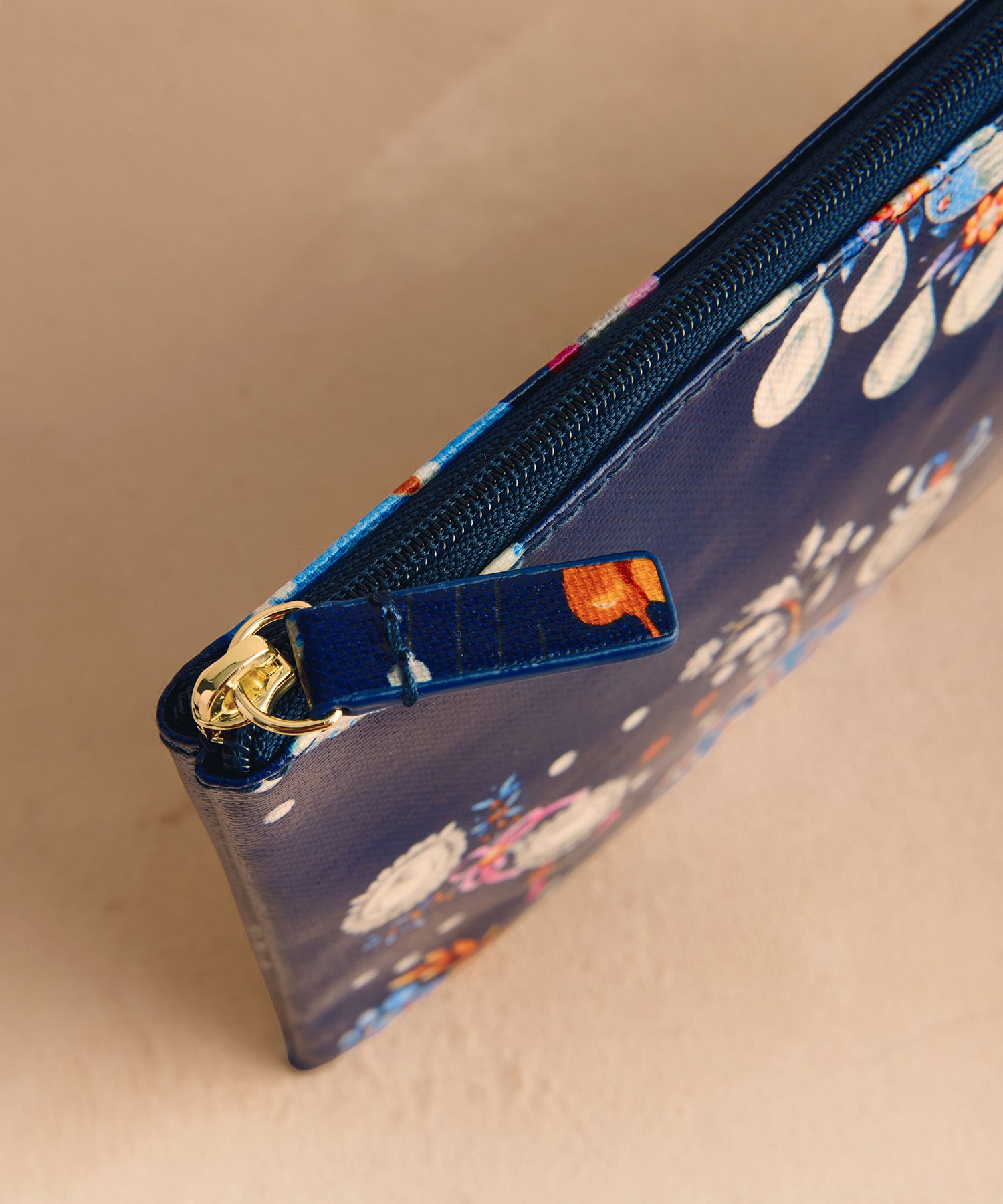 ジップド パース