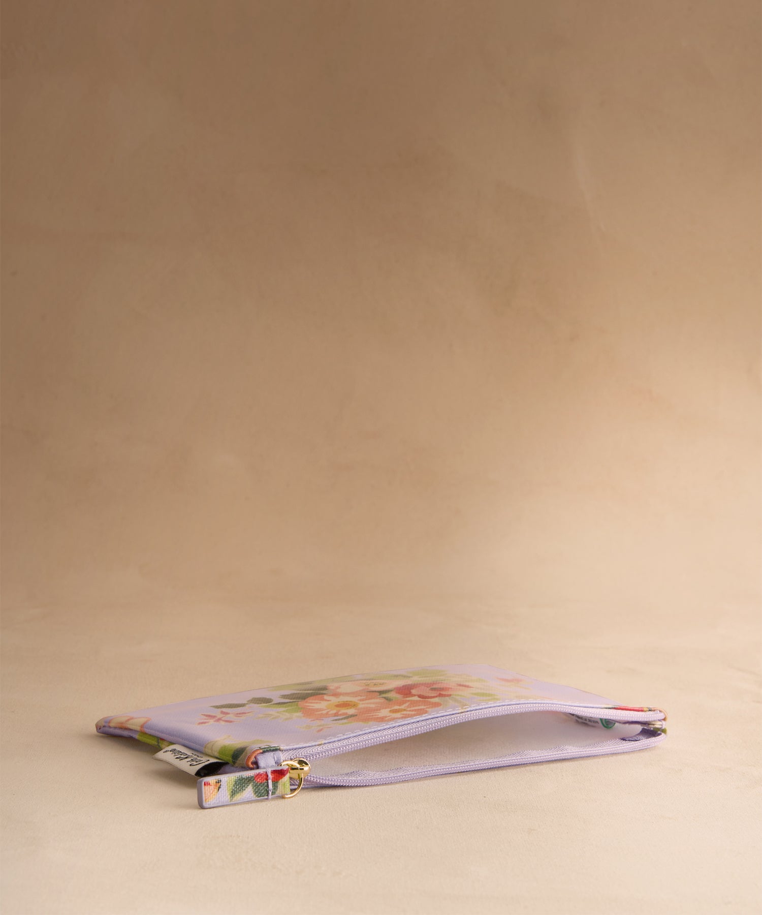 ジップド パース