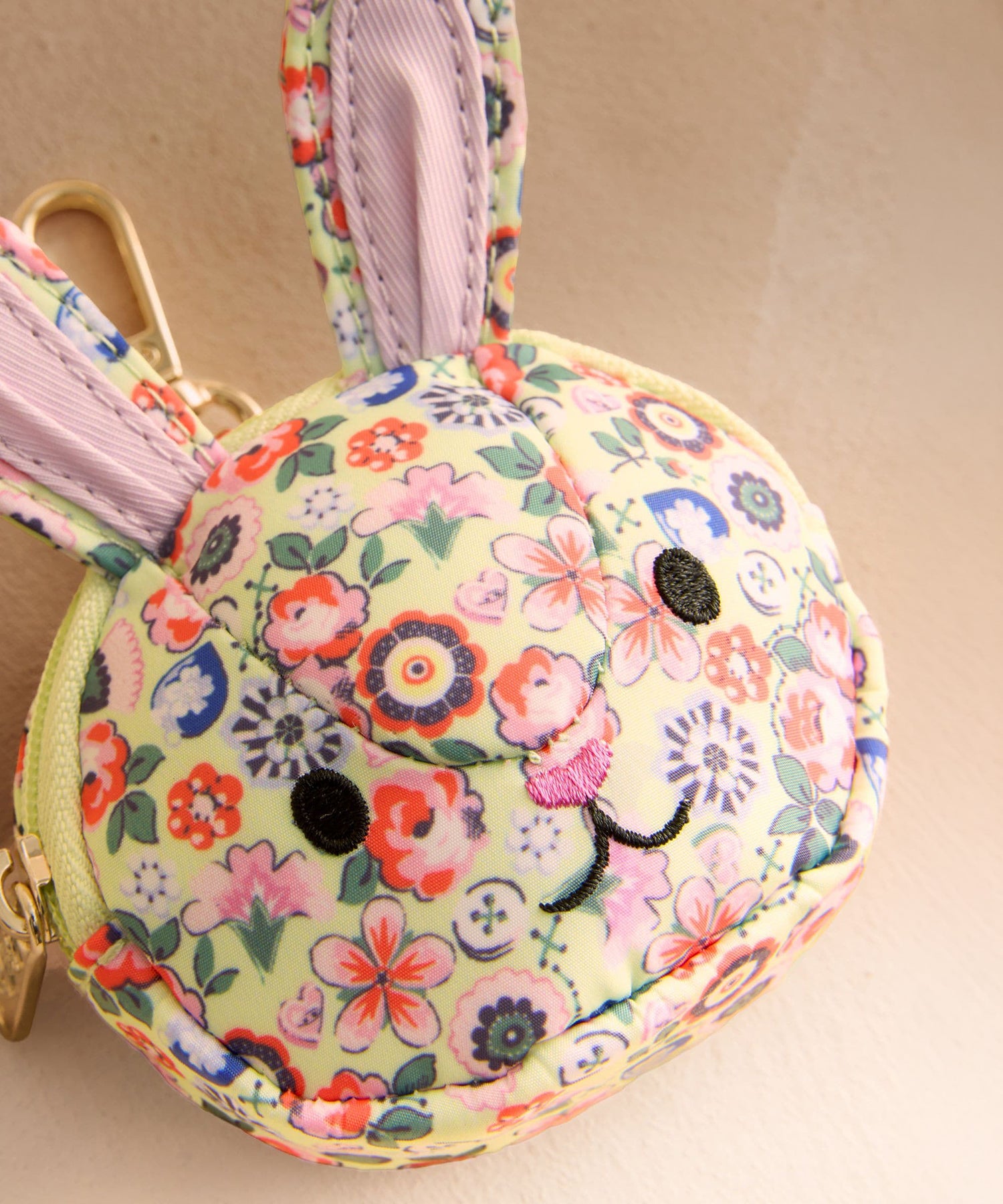 クリップ オン パース バニー Pearly Queen Ditsy