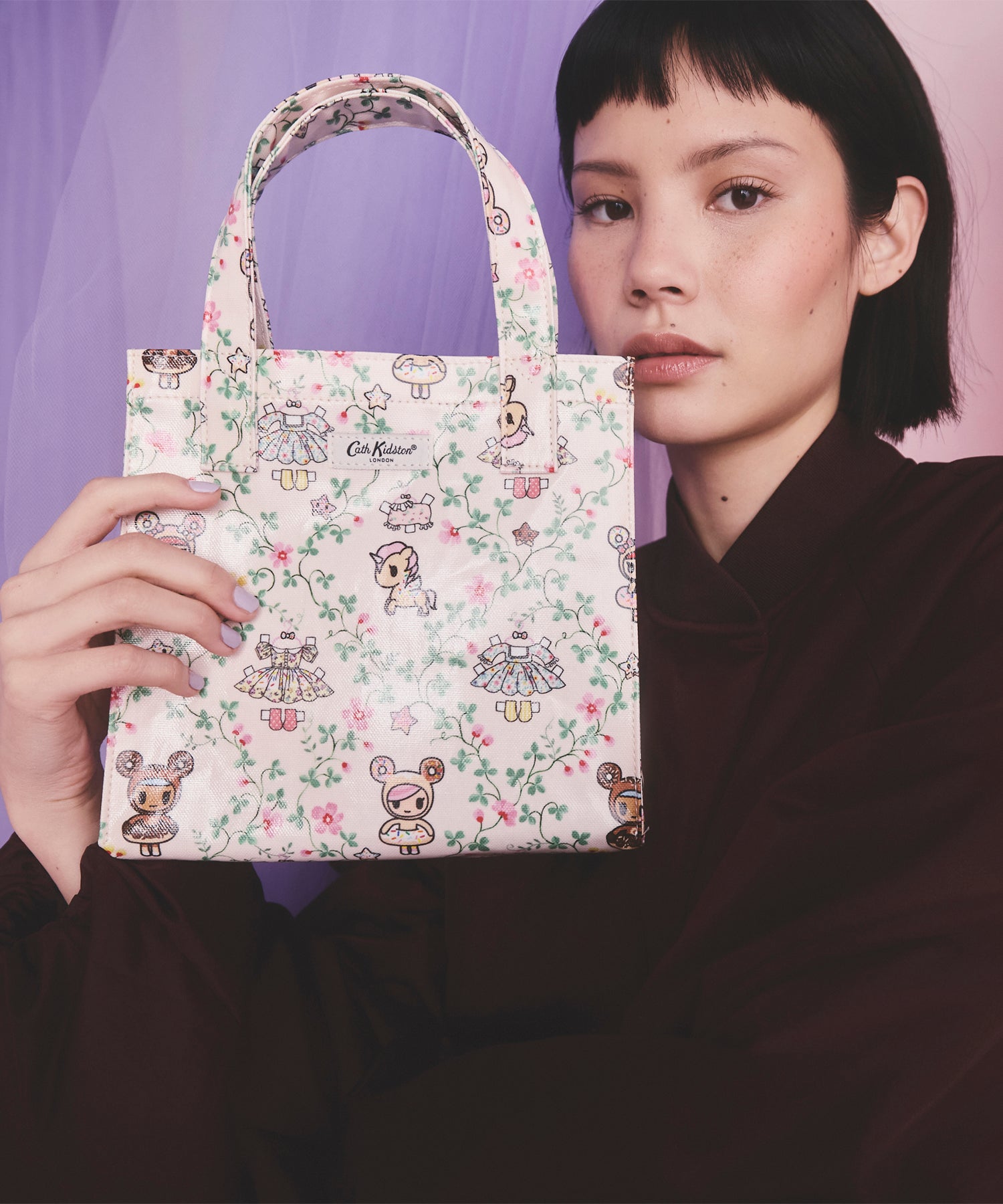 ボストンテリア様　リバティ　キャスキッドソン　ハンドメイド スモール ブックバッグ Tokidoki Paper Dresses | Cath Kidston 日本