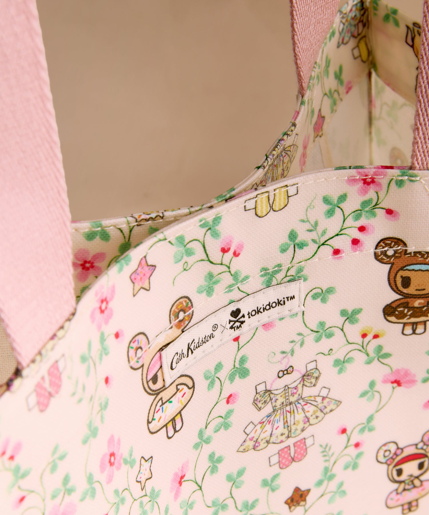 ミディアム ブックバッグ Tokidoki Paper Dresses