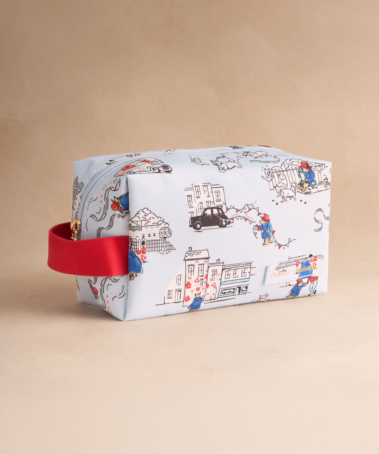 パディントン トラベル ポーチ Paddington Goes To Town