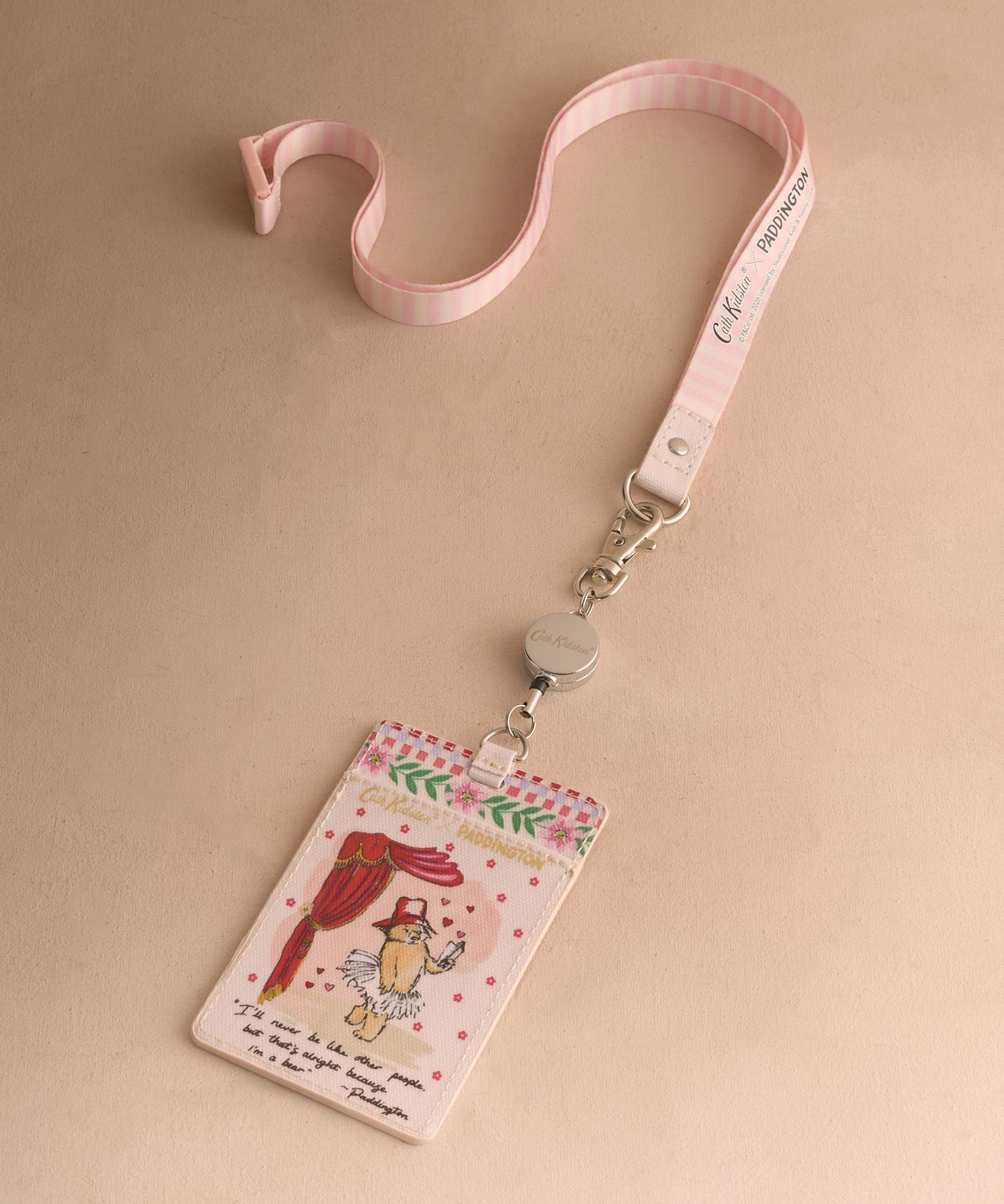 パディントン ランヤード Paddington Theatre