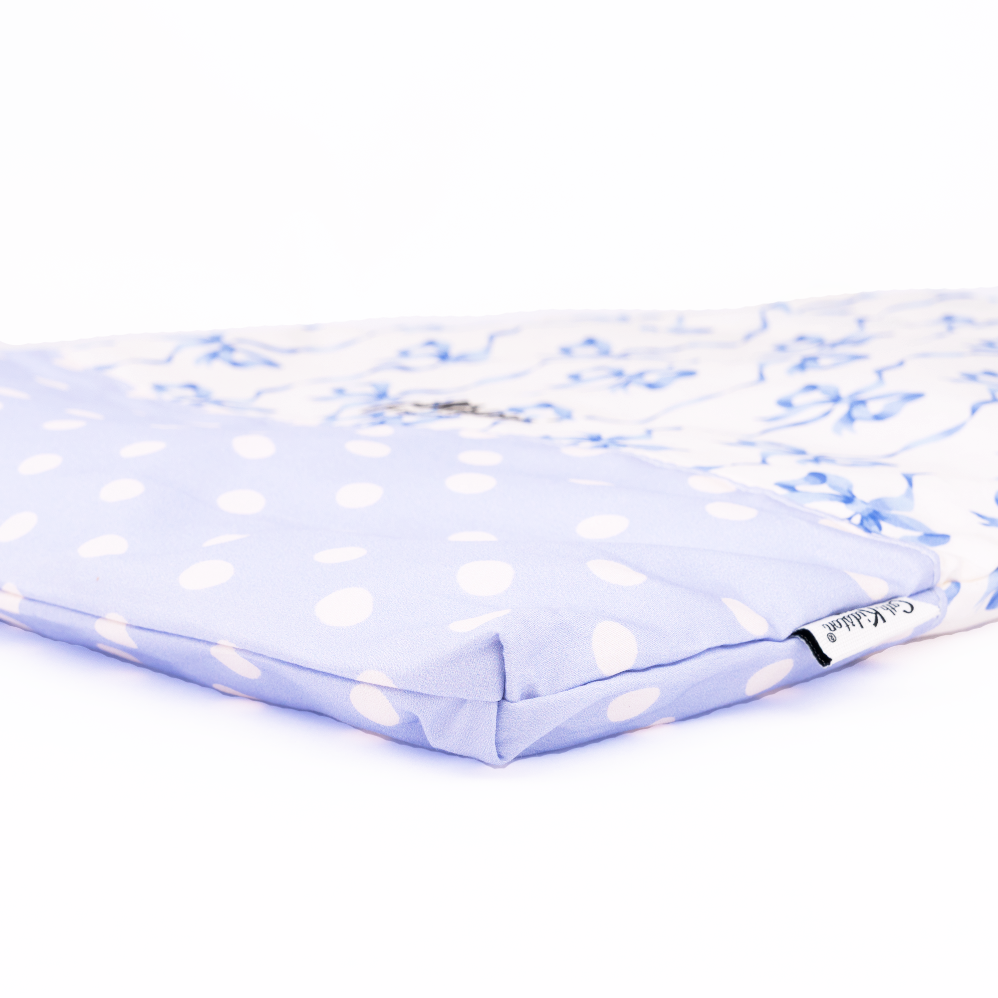 ドローストリングバッグ