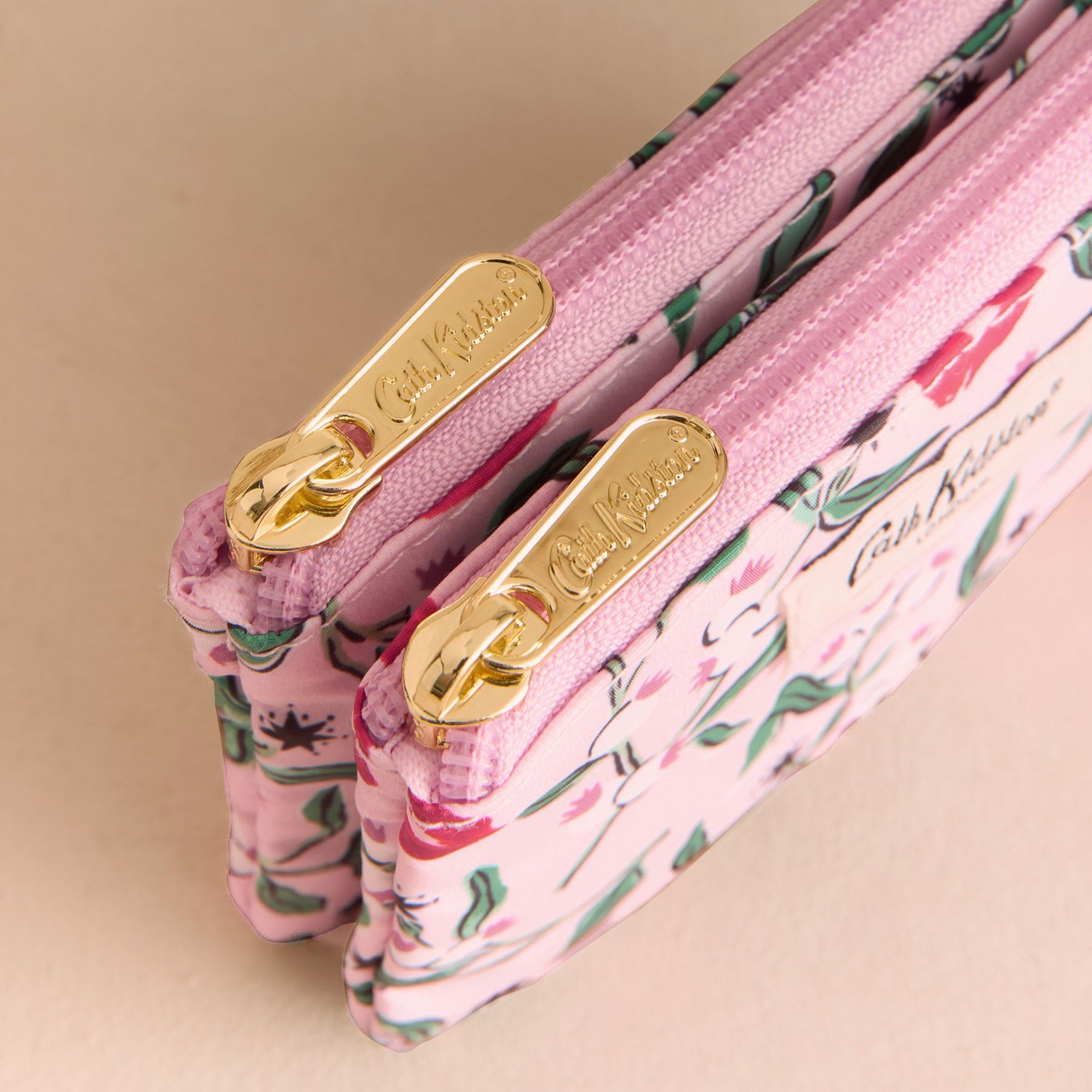 ダブル ジップドパース