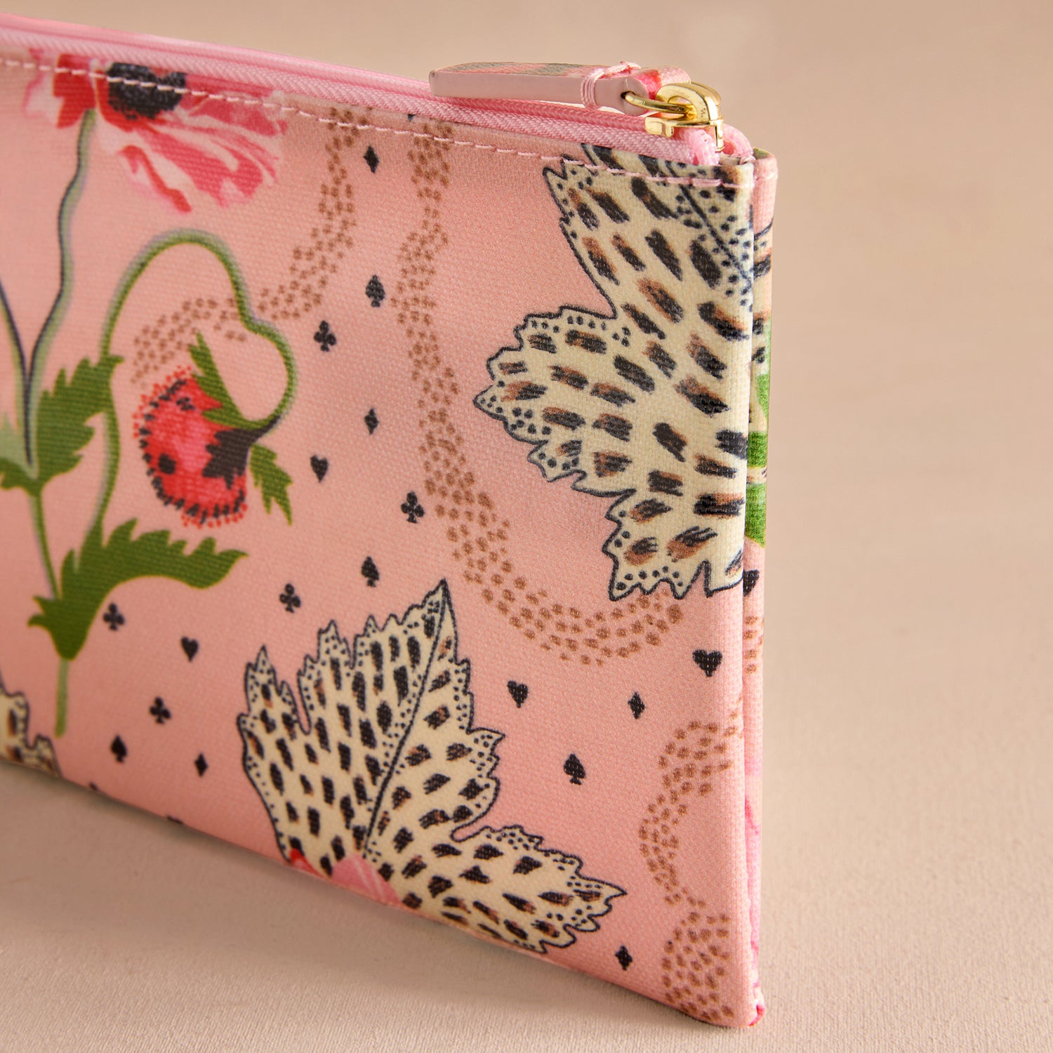 ジップド パース