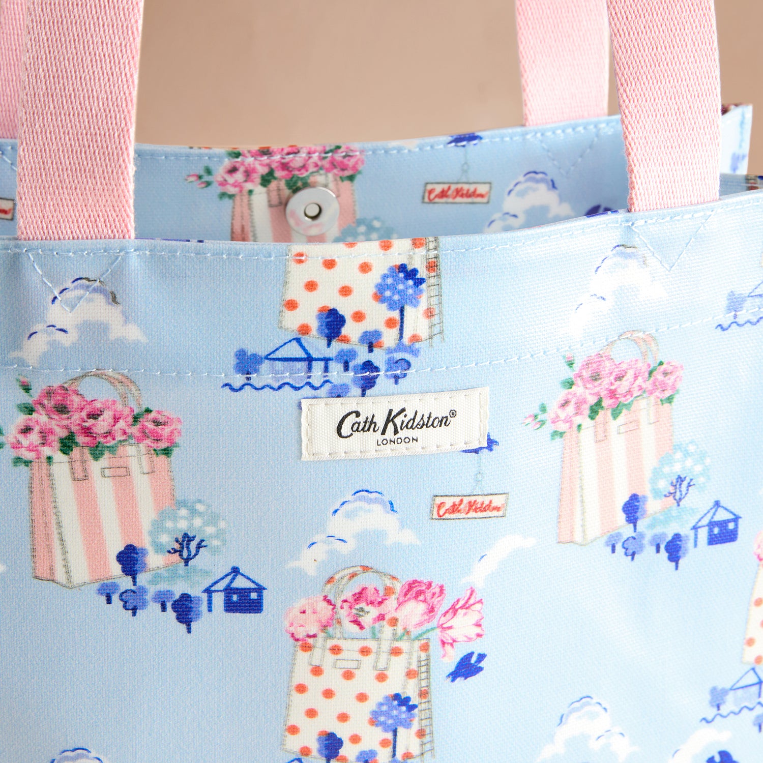 ミディアム ブックバック