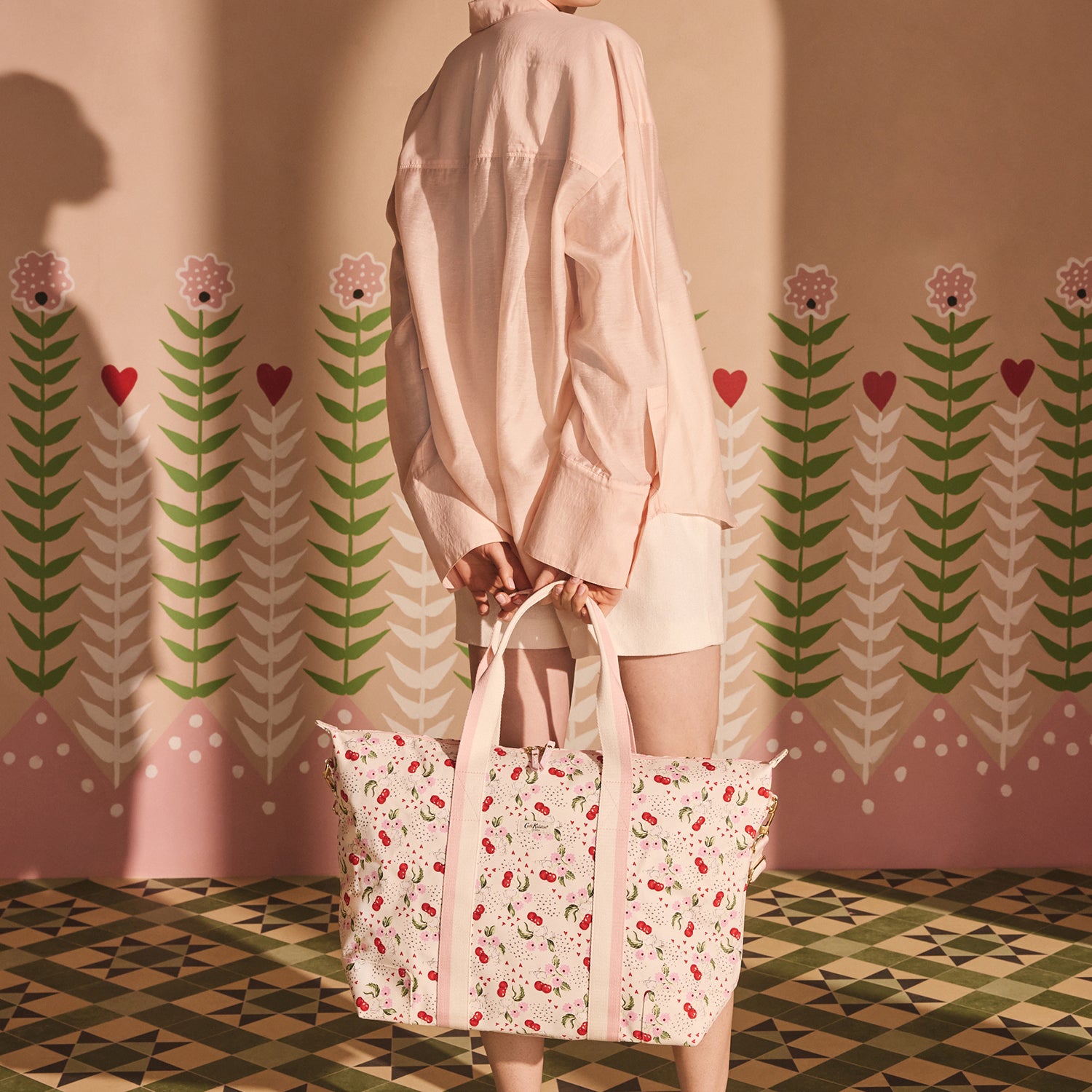 オーバーナイトバッグ Cherry Bunches