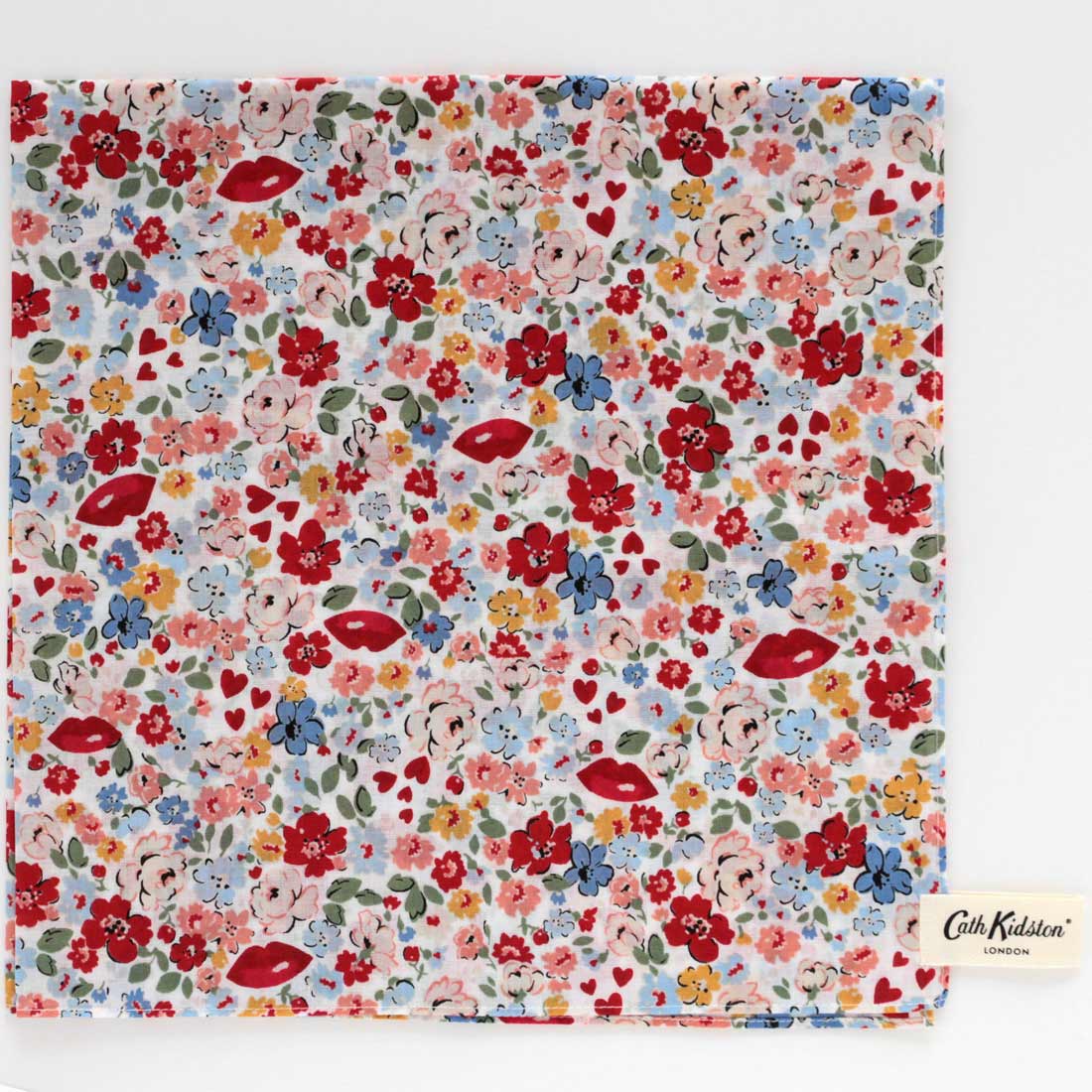 プリントハンカチ LOVE DITSY | Cath Kidston 日本公式オンライン