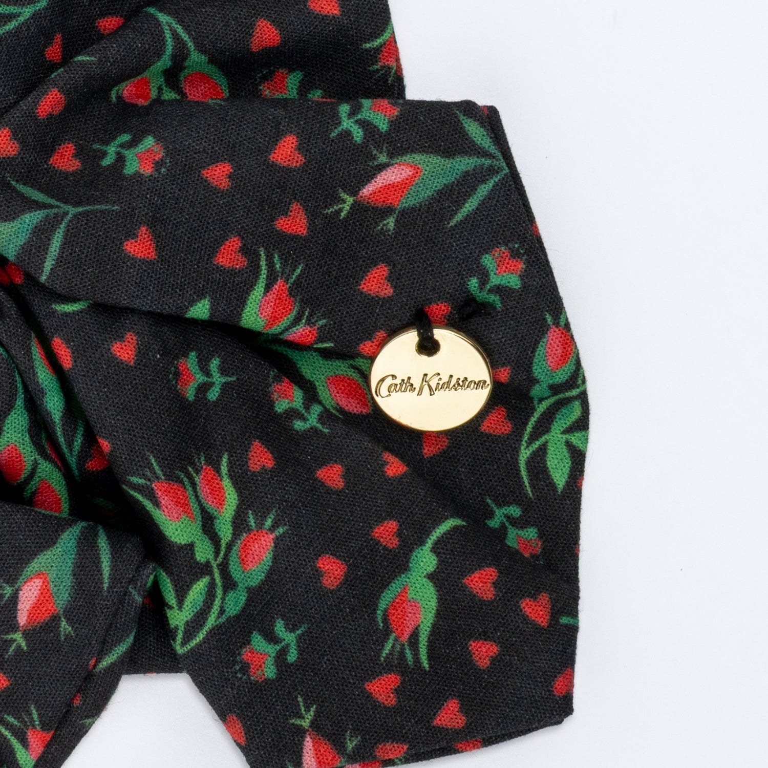 ハートシュシュ Rose and Hearts | Cath Kidston 日本公式オンライン