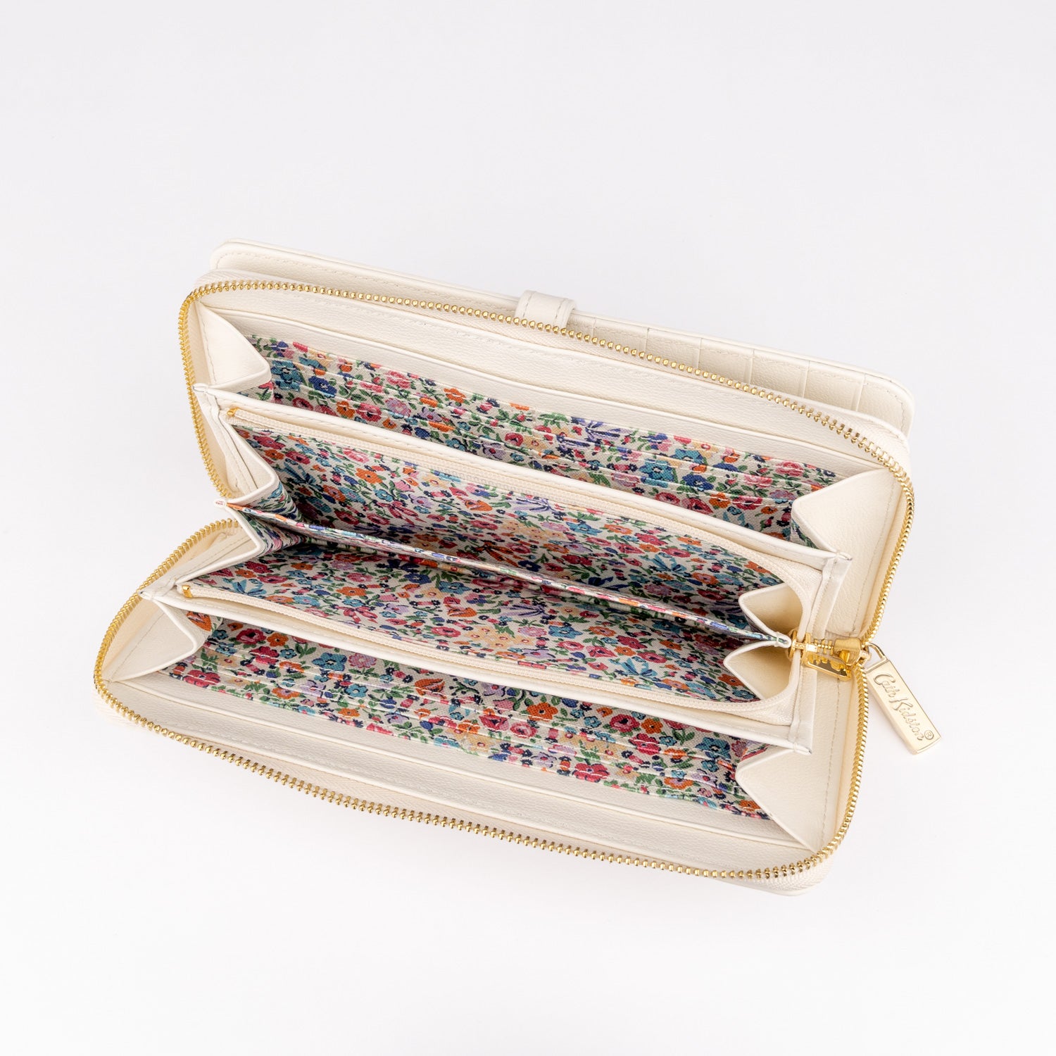 カウレザーロングウォレット Harmony Ditsy| Cath Kidston 日本公式