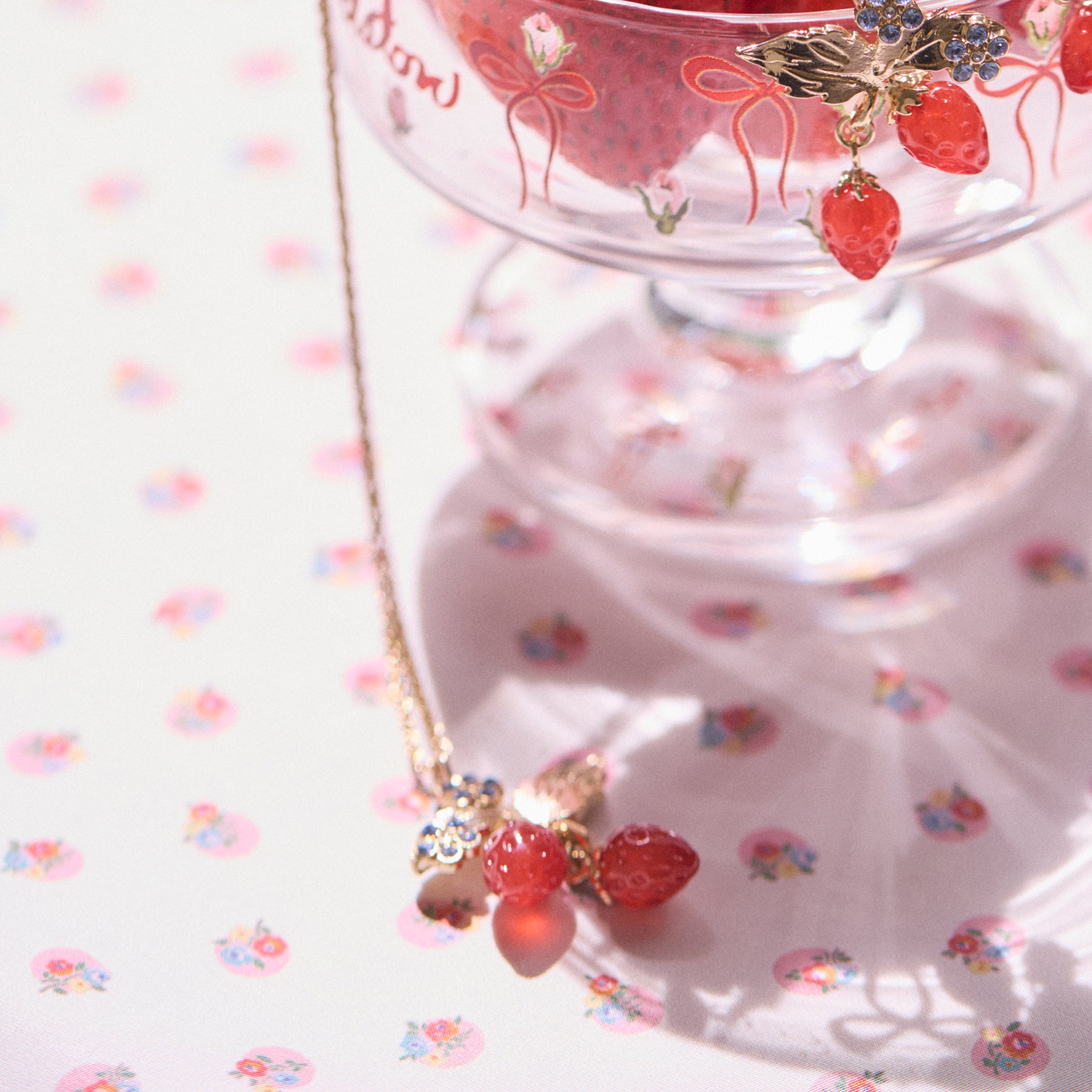 CKxLiquem ペンダント Cath Icons