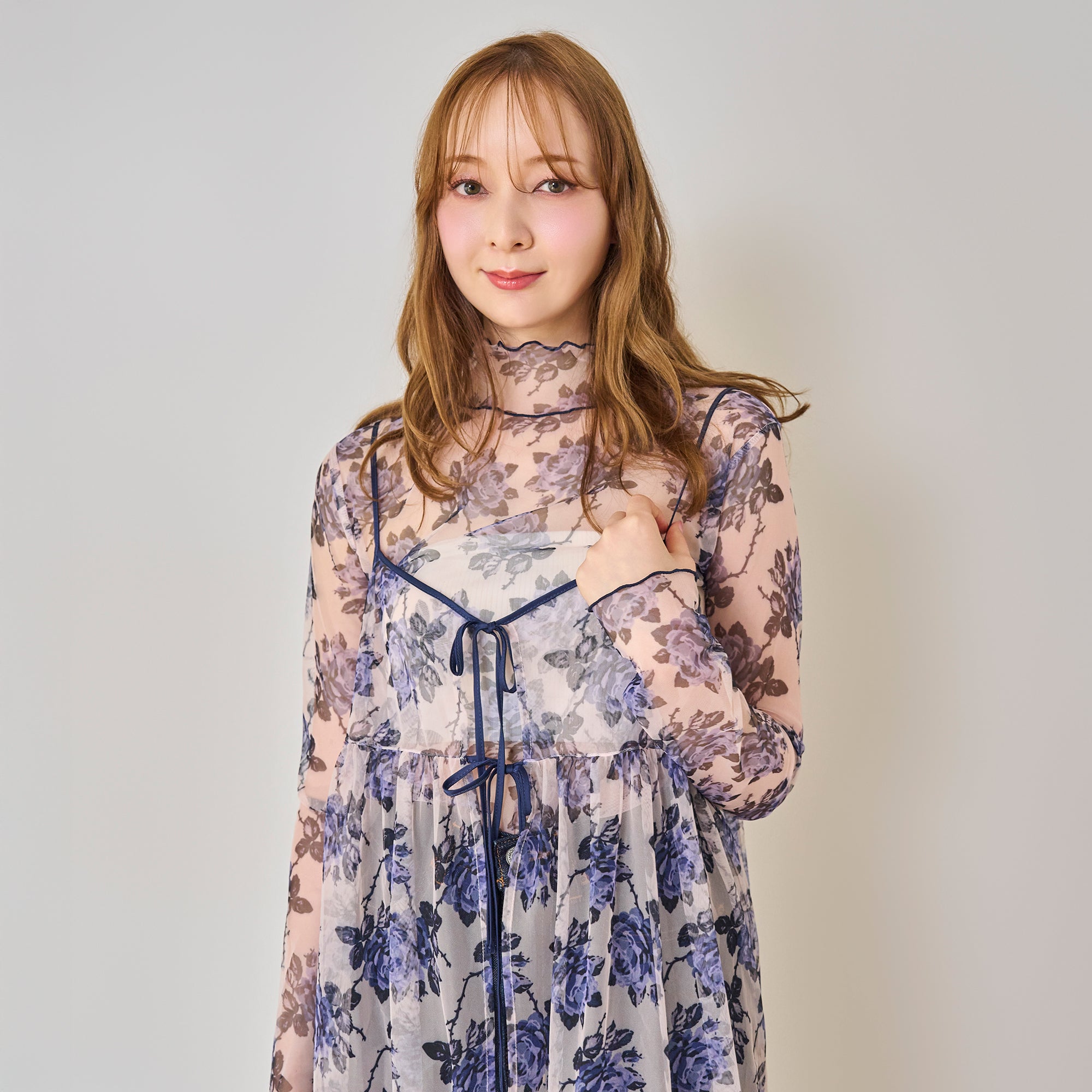 シアートップス Thorn Rose