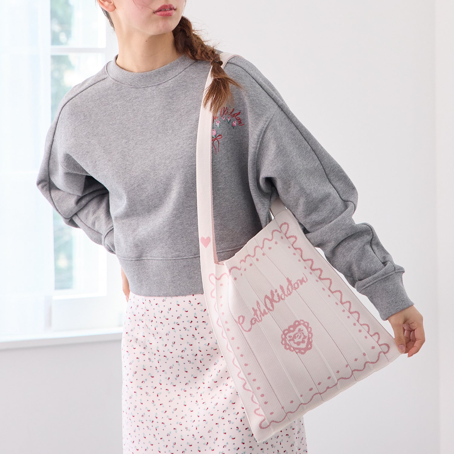 CK × KNT365 Knitty Swiggle Border Rose | Cath Kidston 日本