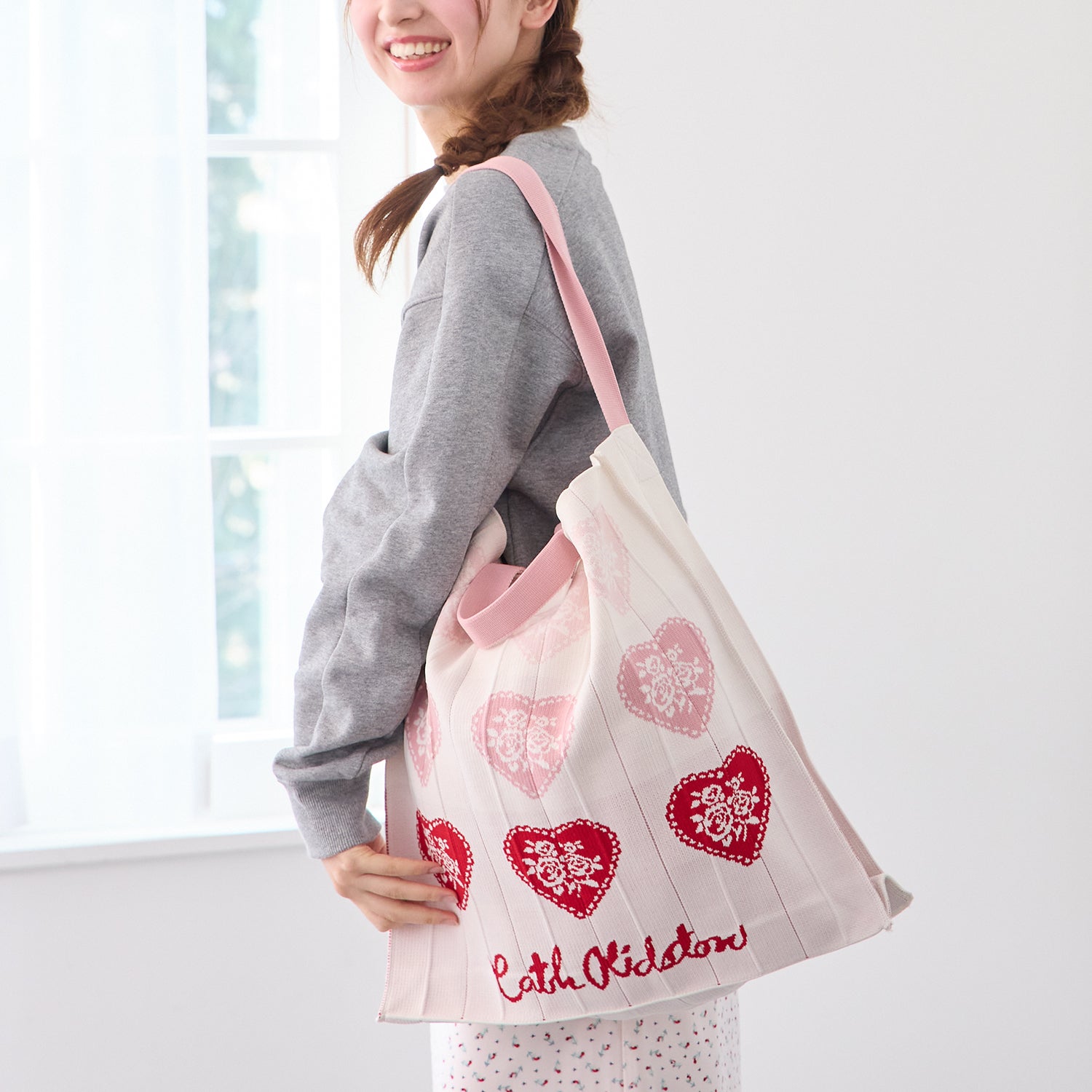 CK × KNT365 Mam Lace Rose | Cath Kidston 日本公式オンラインストア