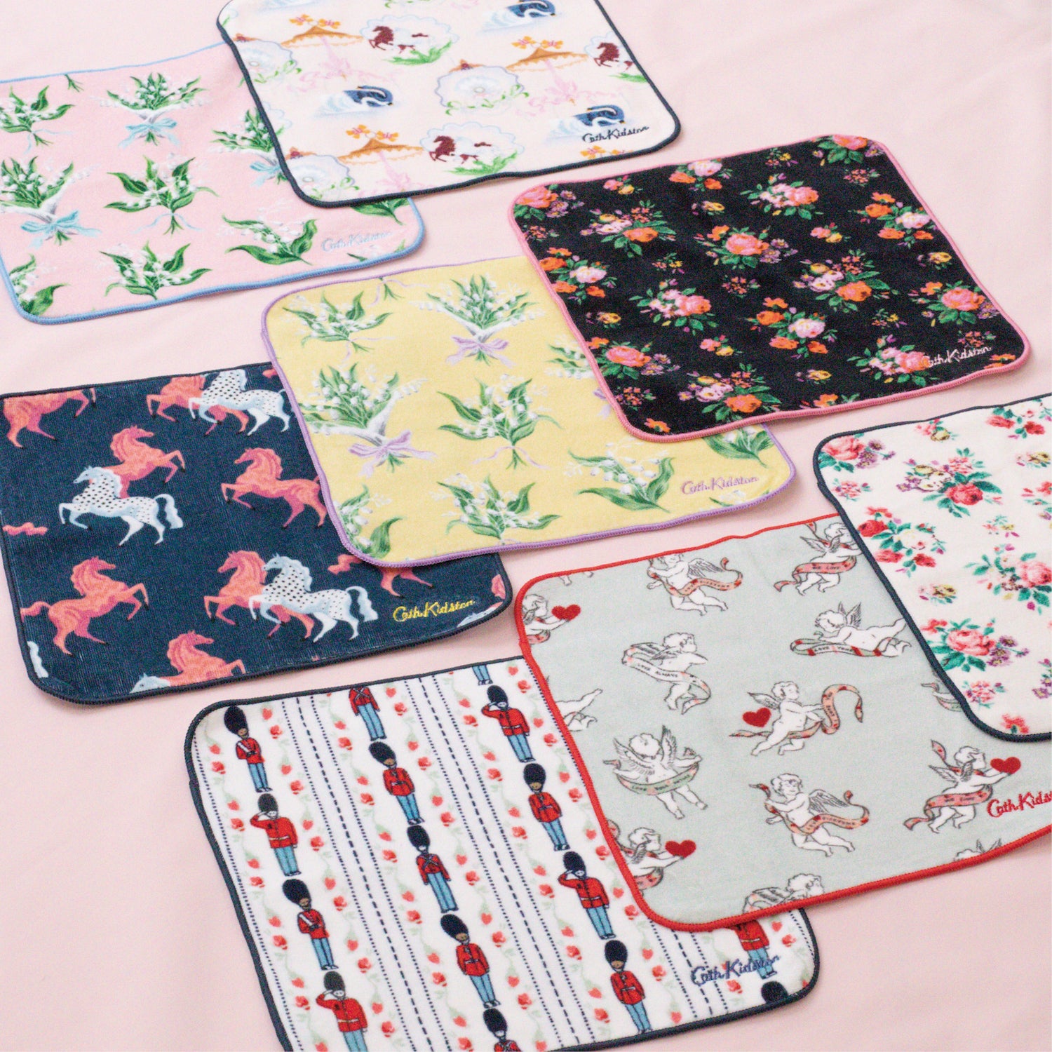 タオルハンカチ Icon Floral | Cath Kidston 日本公式オンラインストア